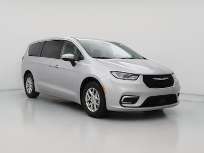 Silver 2023 Chrysler Pacifica Touring L