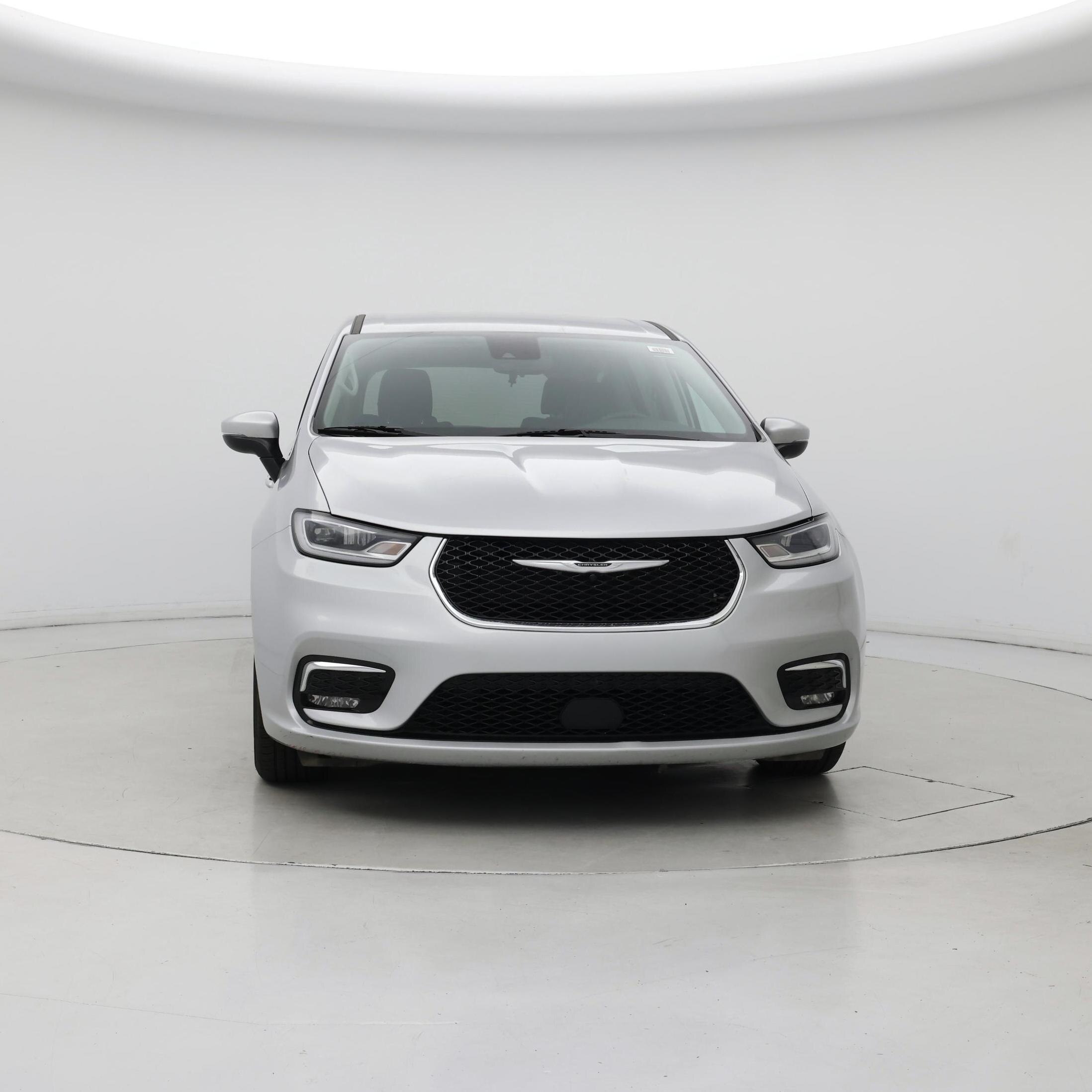 Thumbnail: 2023 Chrysler Pacifica - 5