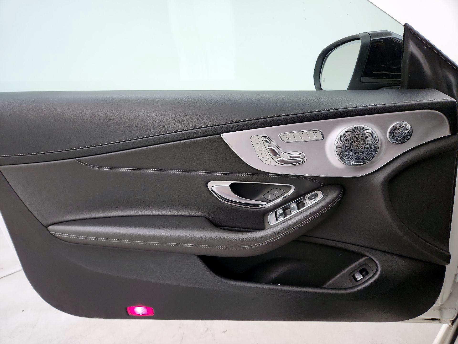 Thumbnail: 2019 Mercedes-Benz C-Class - 12