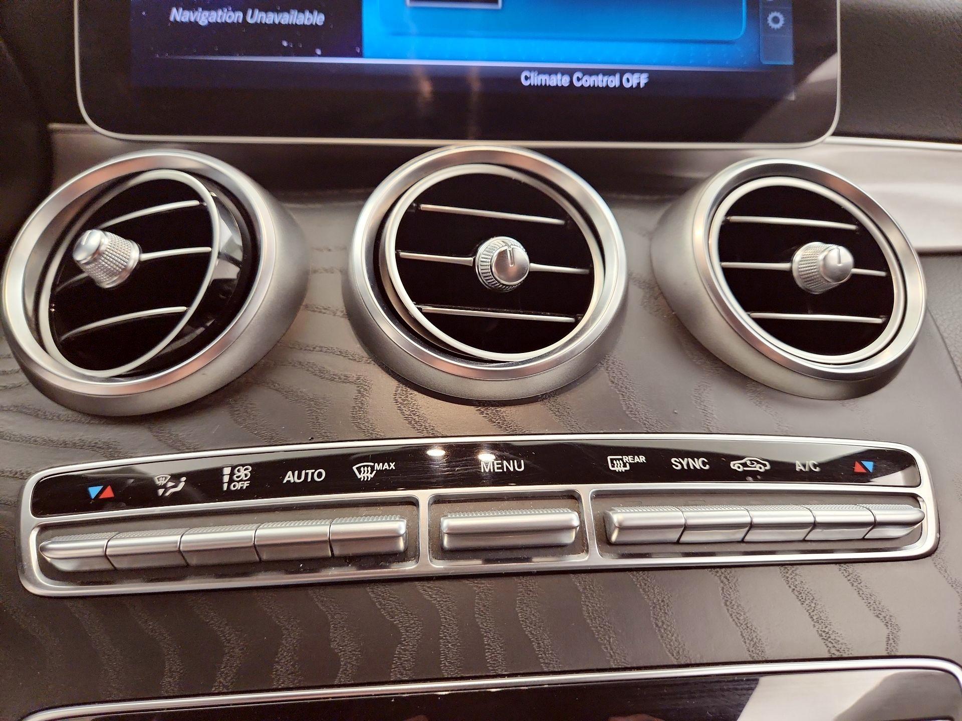 Thumbnail: 2019 Mercedes-Benz C-Class - 16