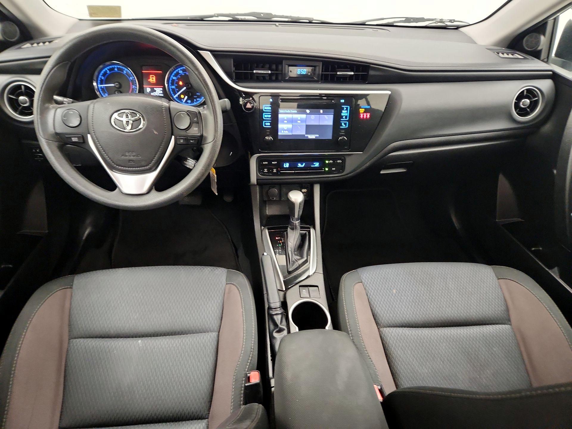 Thumbnail: 2018 Toyota Corolla - 9
