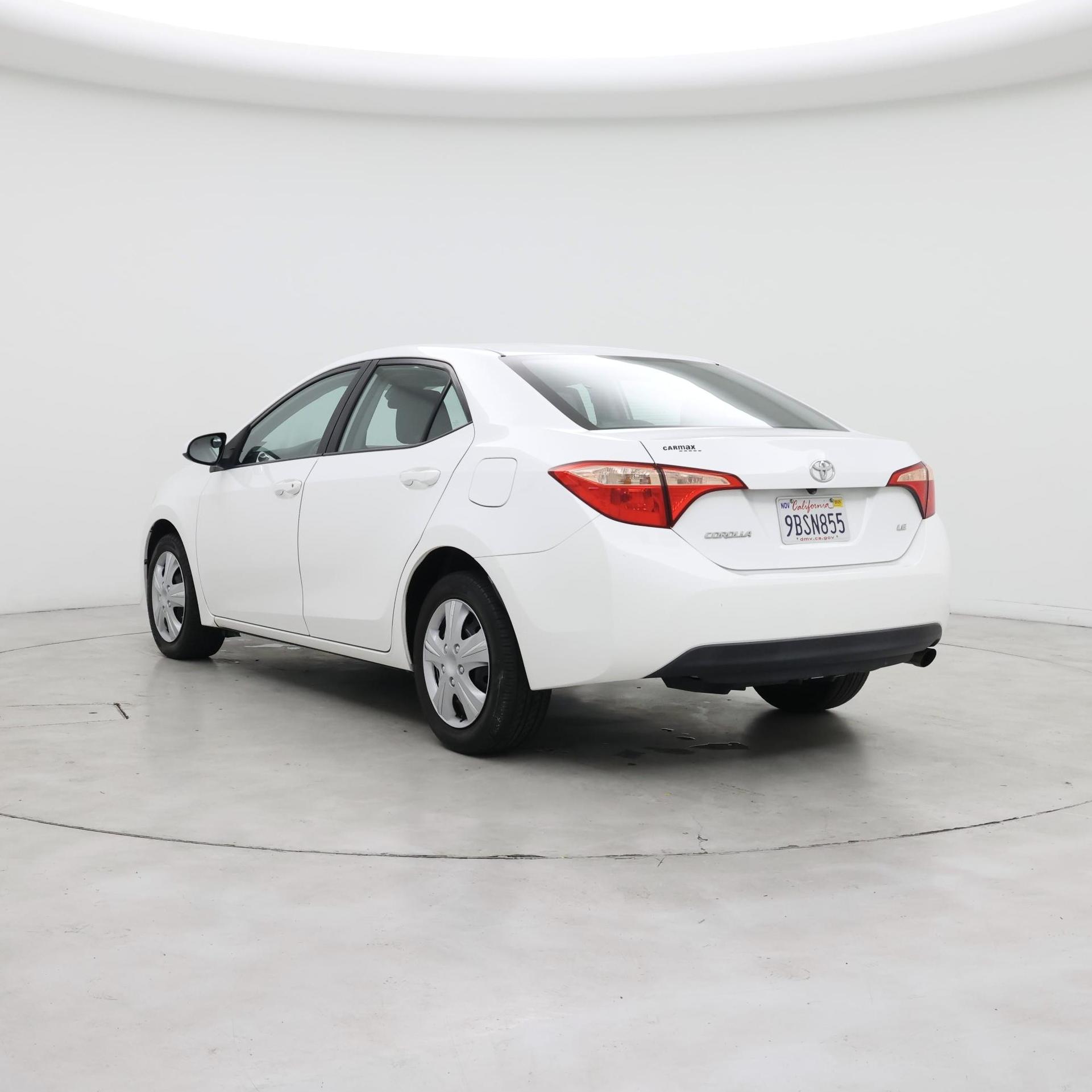 Thumbnail: 2018 Toyota Corolla - 2