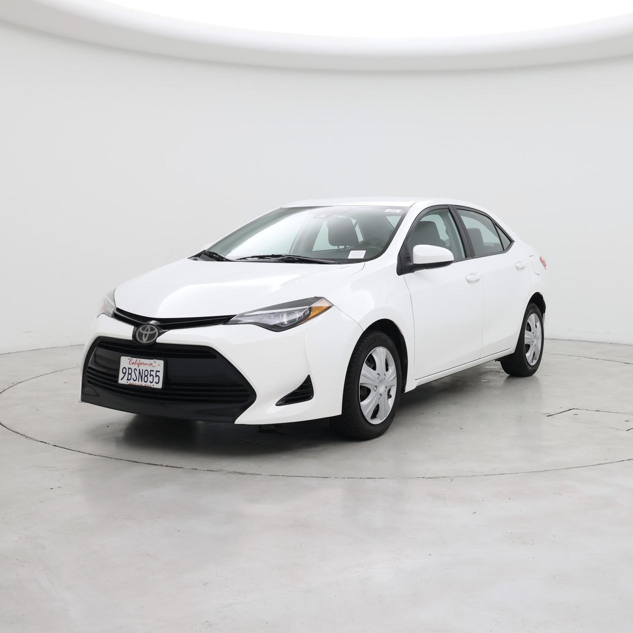 Thumbnail: 2018 Toyota Corolla - 4