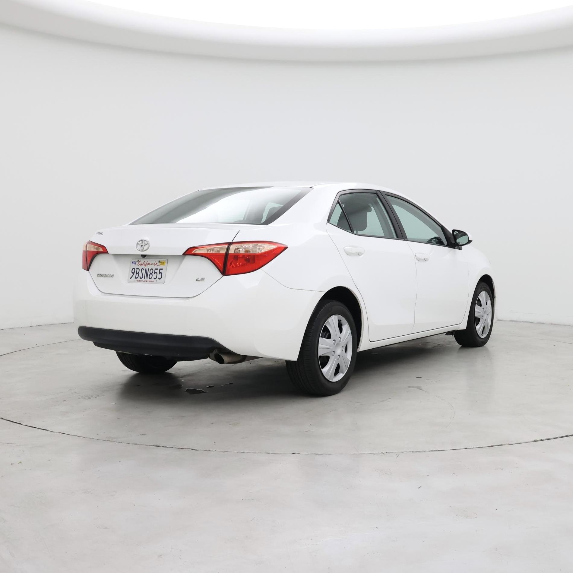 Thumbnail: 2018 Toyota Corolla - 8