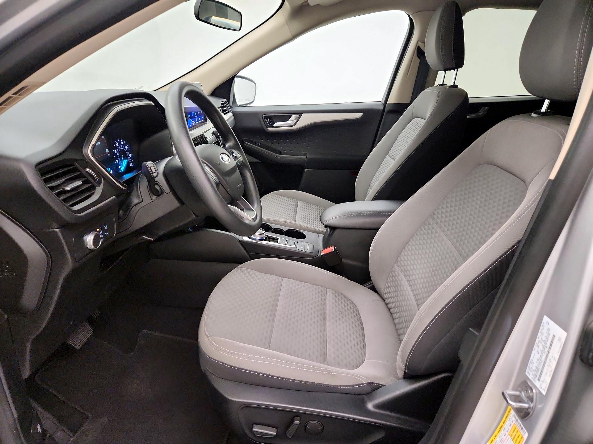 Thumbnail: 2020 Ford Escape - 11