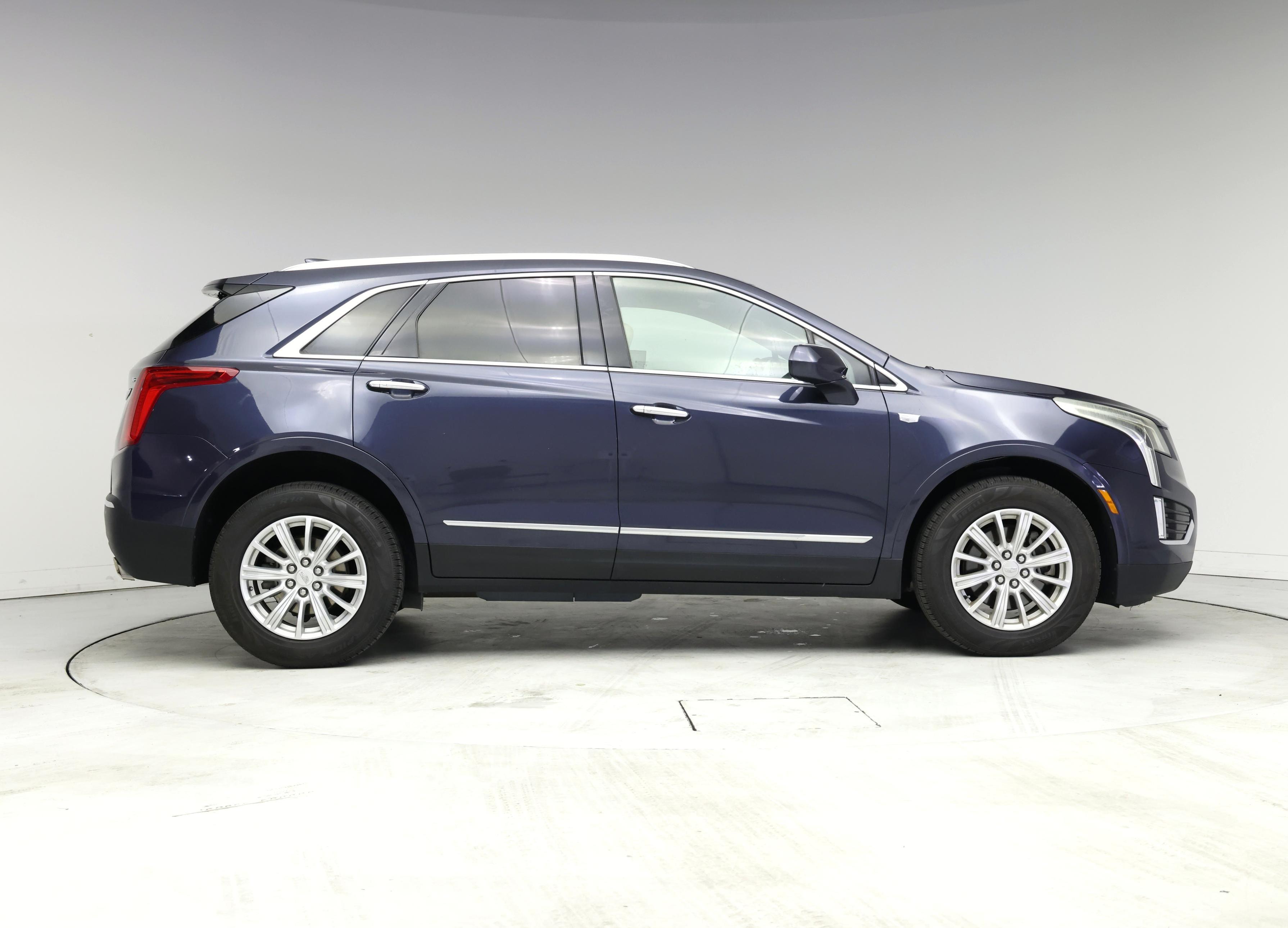 Thumbnail: 2019 Cadillac XT5 - 7