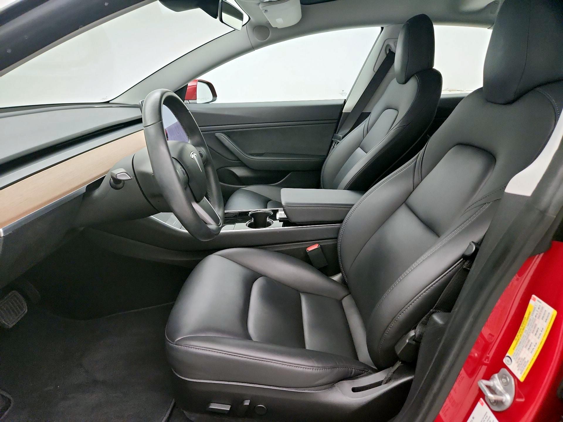 Thumbnail: 2018 Tesla Model 3 - 11