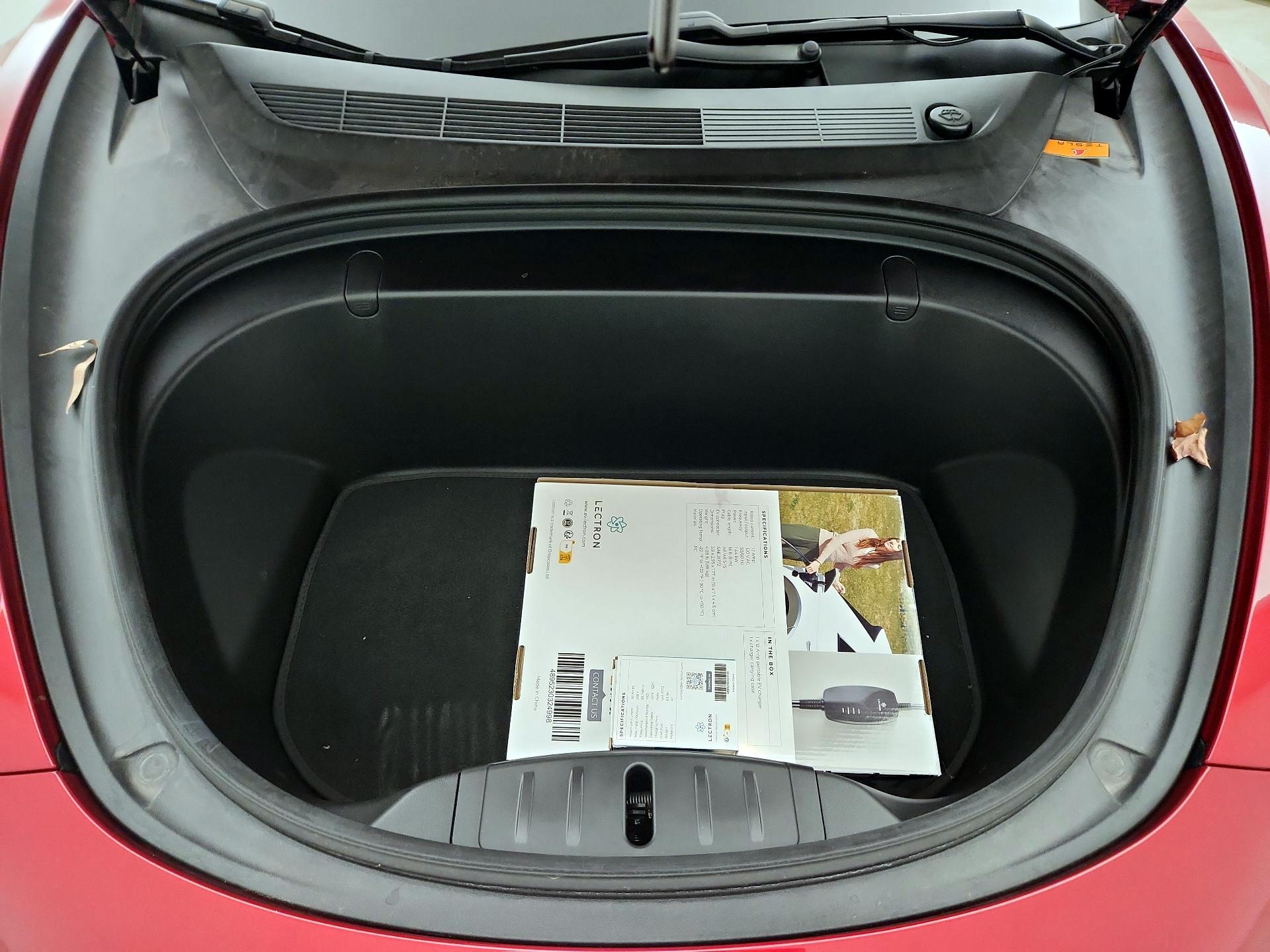 Thumbnail: 2018 Tesla Model 3 - 20