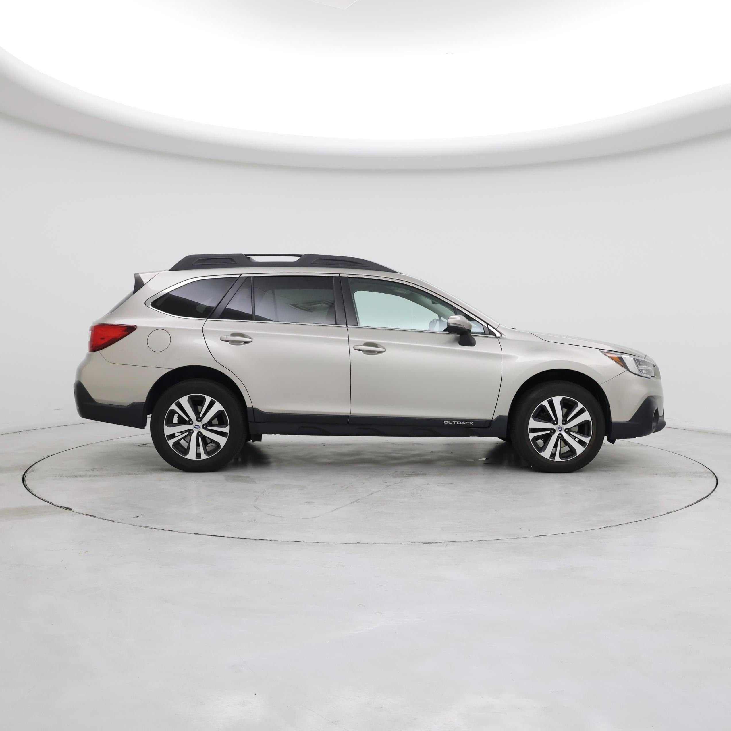Thumbnail: 2019 Subaru Outback - 7