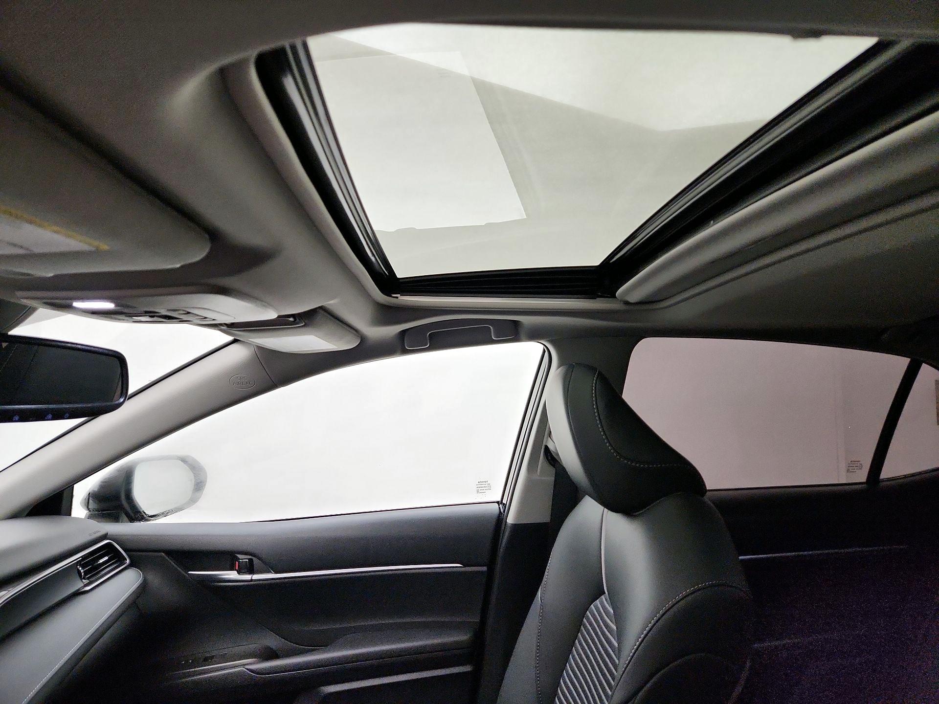 Thumbnail: 2024 Toyota Camry - 19