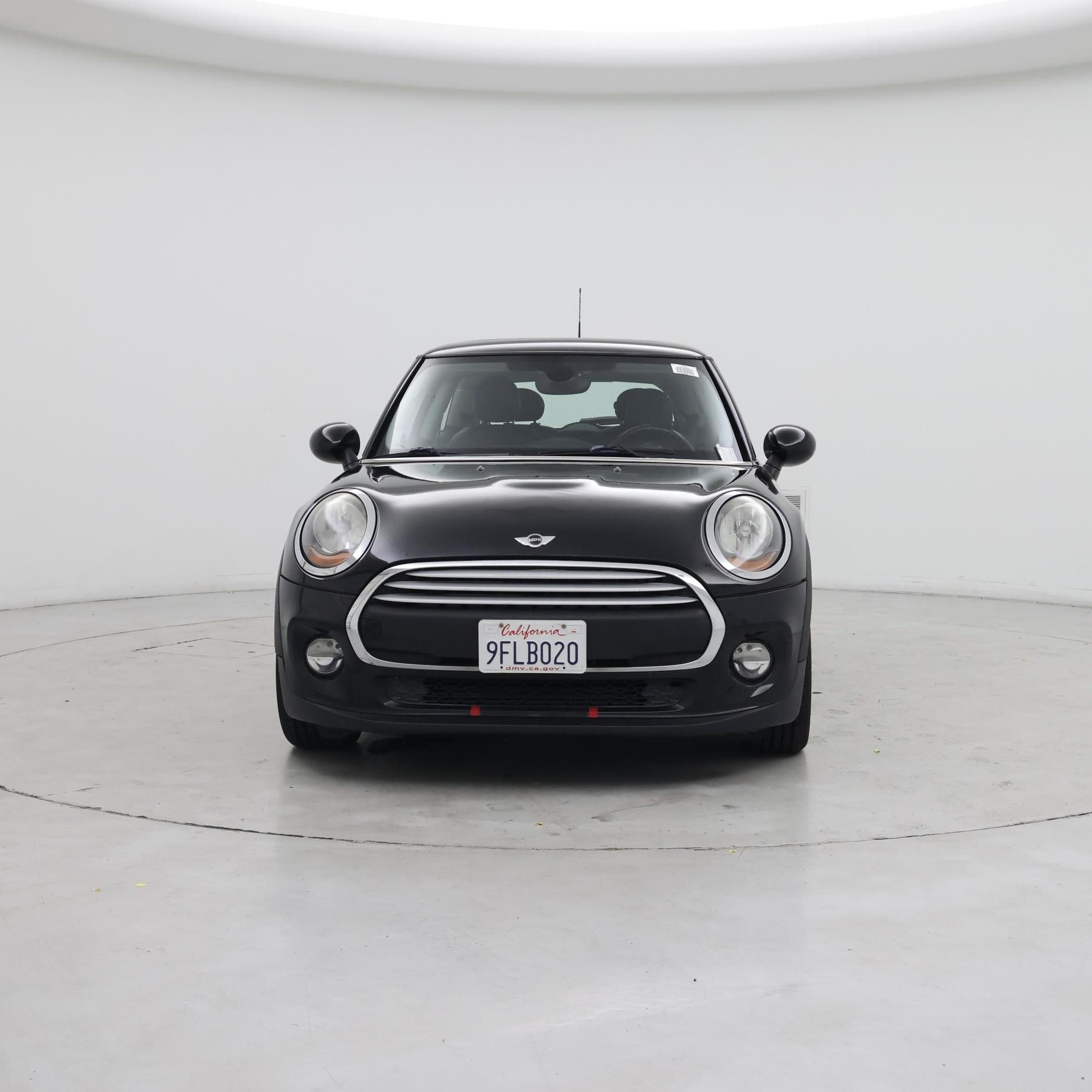 Thumbnail: 2015 MINI Cooper Hardtop - 5
