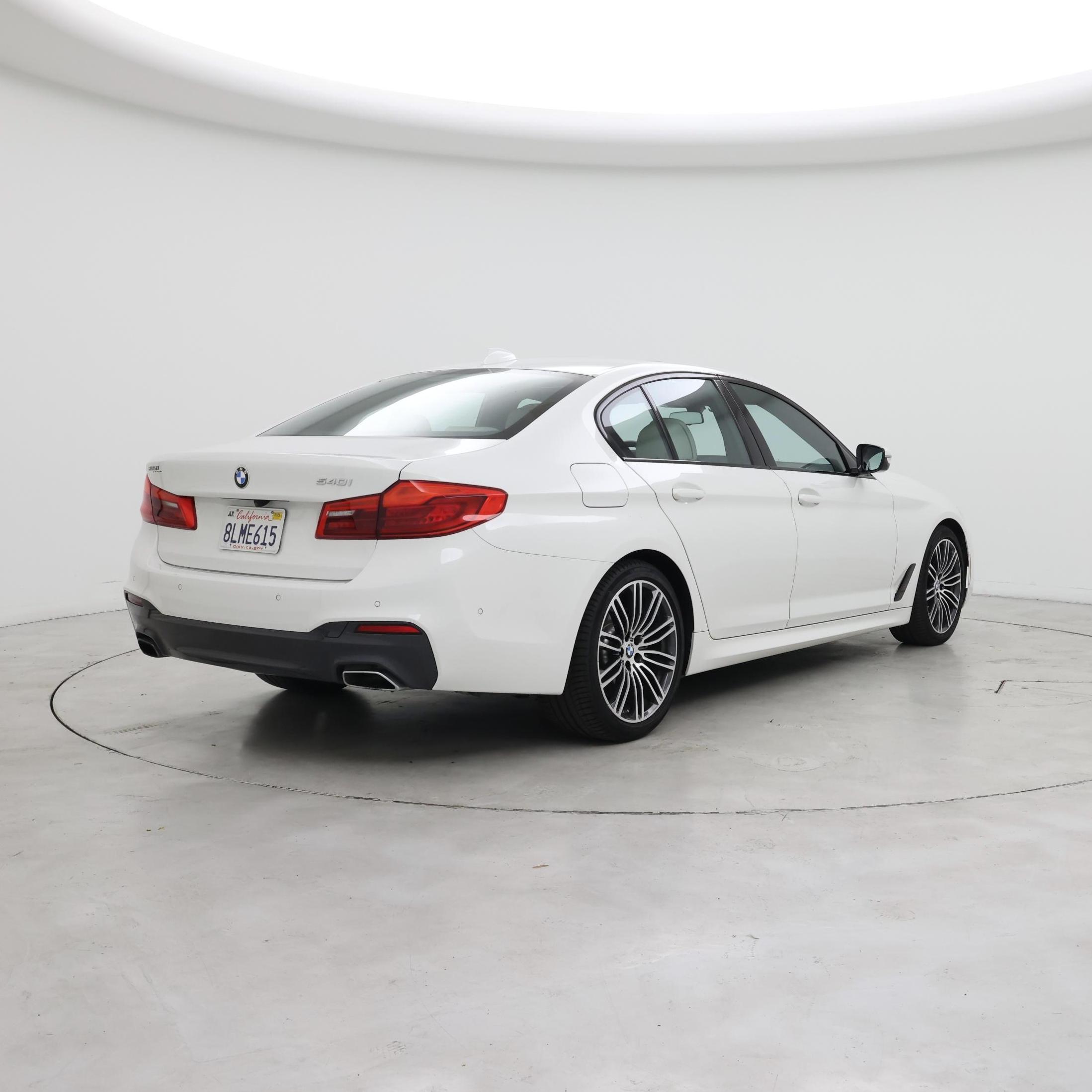 Thumbnail: 2019 BMW 5 Series - 8