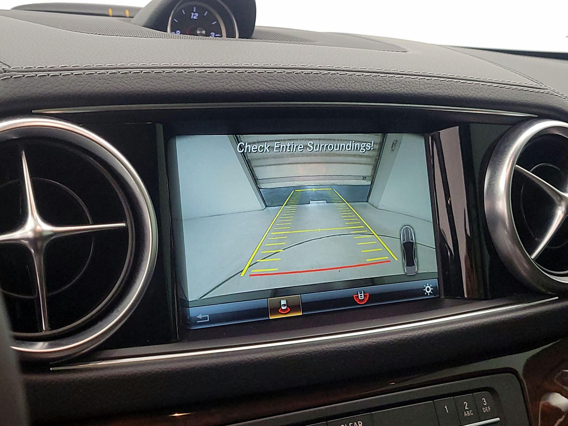 Thumbnail: 2019 Mercedes-Benz SL-Class - 15