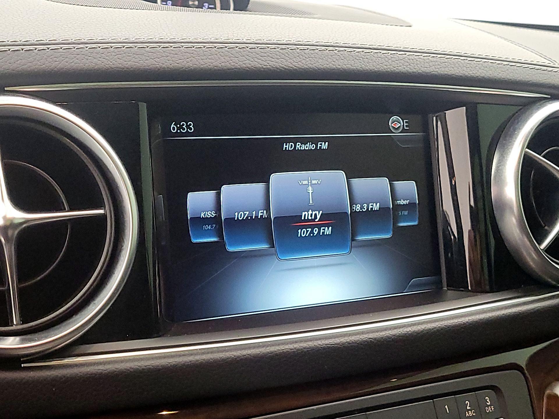 Thumbnail: 2019 Mercedes-Benz SL-Class - 16