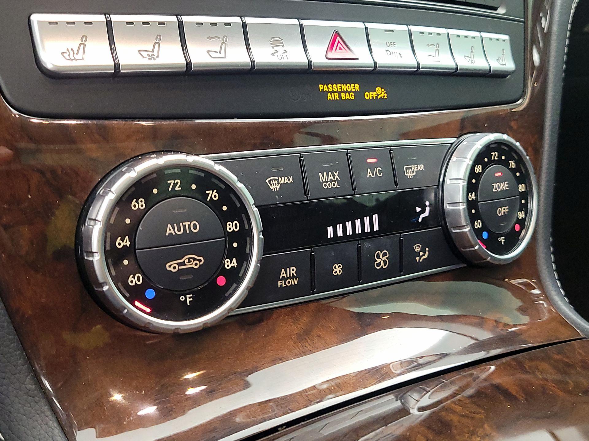 Thumbnail: 2019 Mercedes-Benz SL-Class - 17