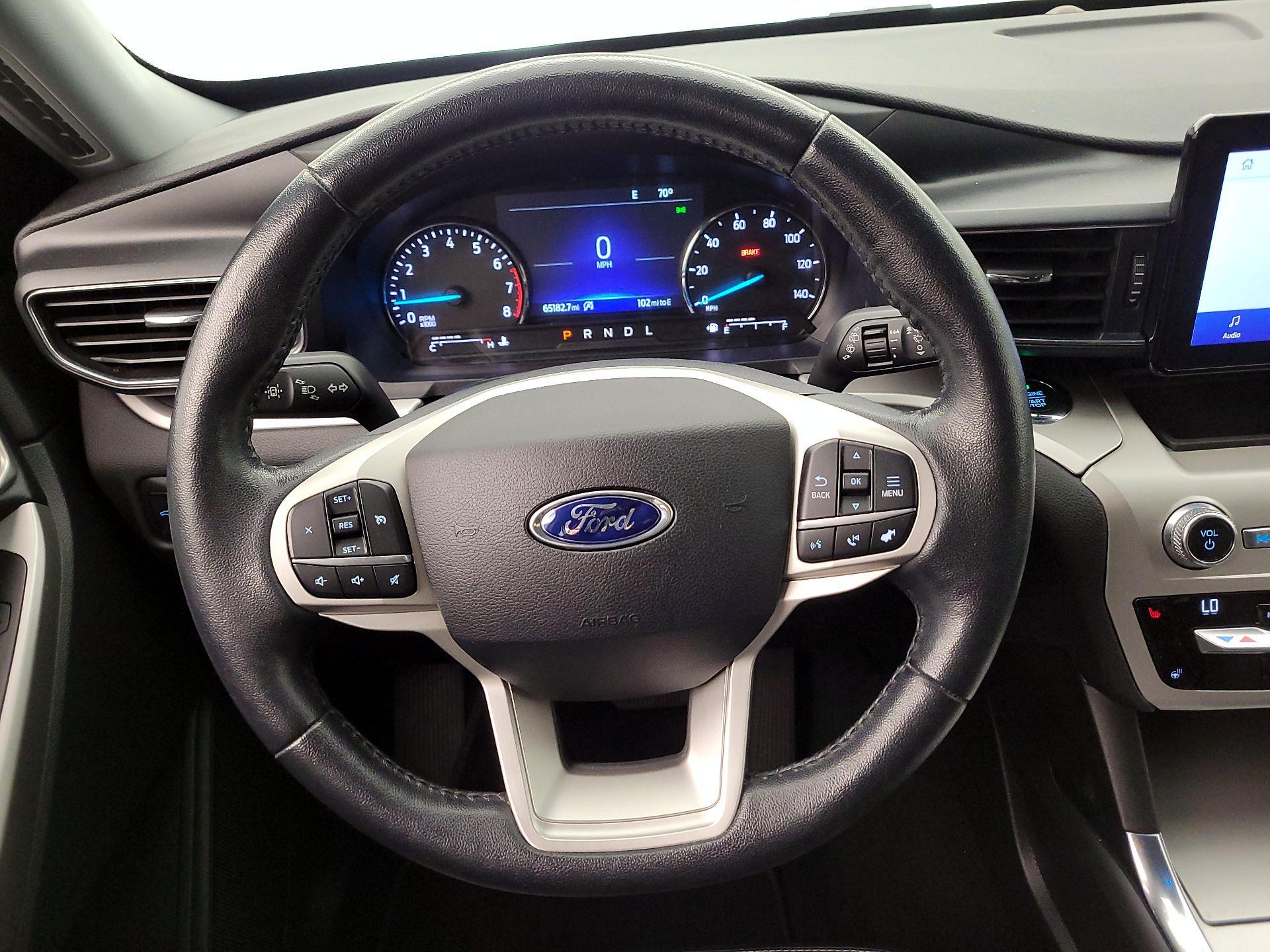 Thumbnail: 2021 Ford Explorer - 10