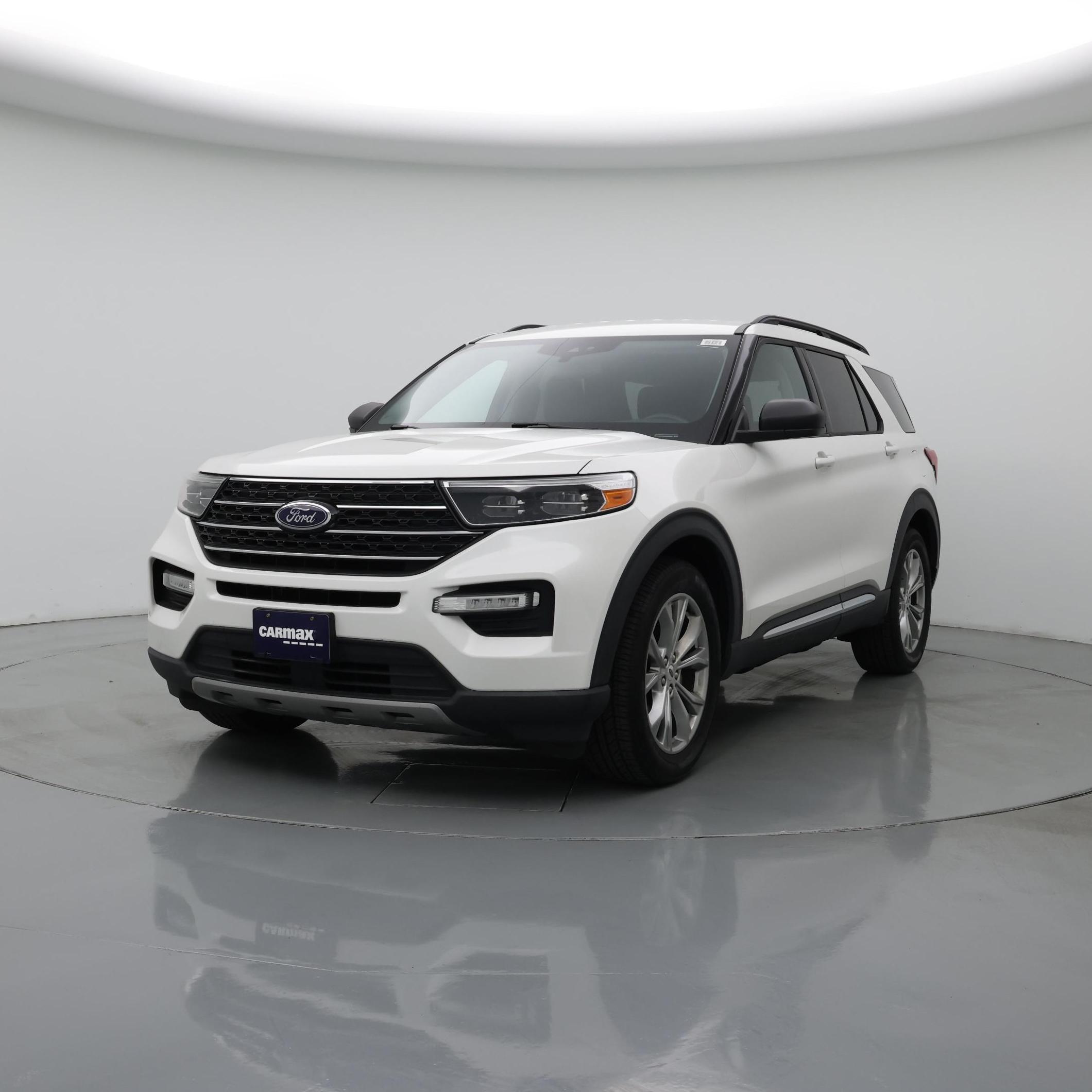 Thumbnail: 2021 Ford Explorer - 4