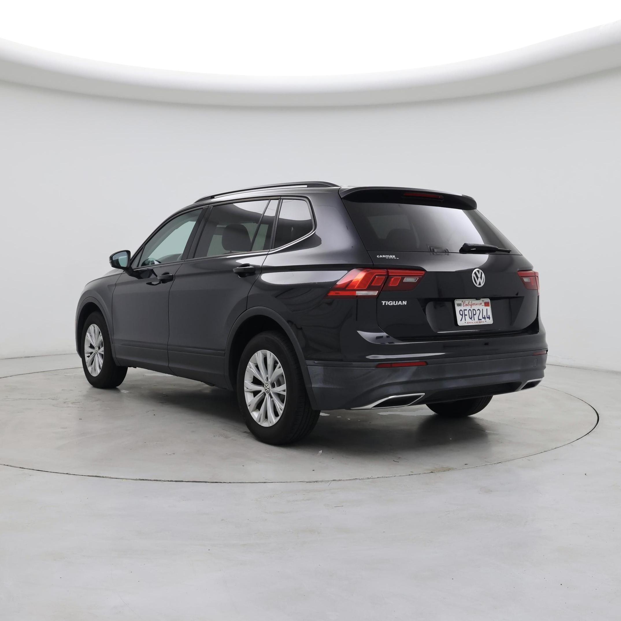 Thumbnail: 2019 Volkswagen Tiguan - 2