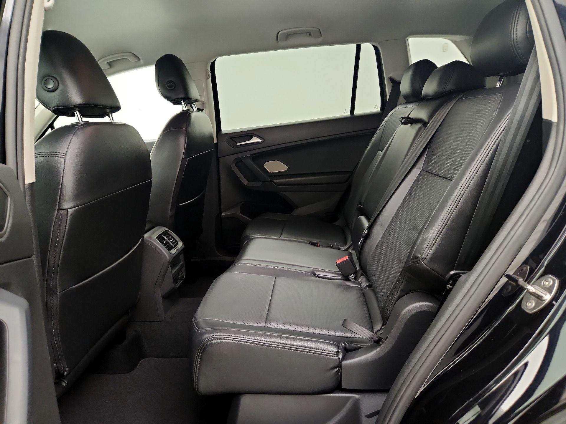 Thumbnail: 2019 Volkswagen Tiguan - 19