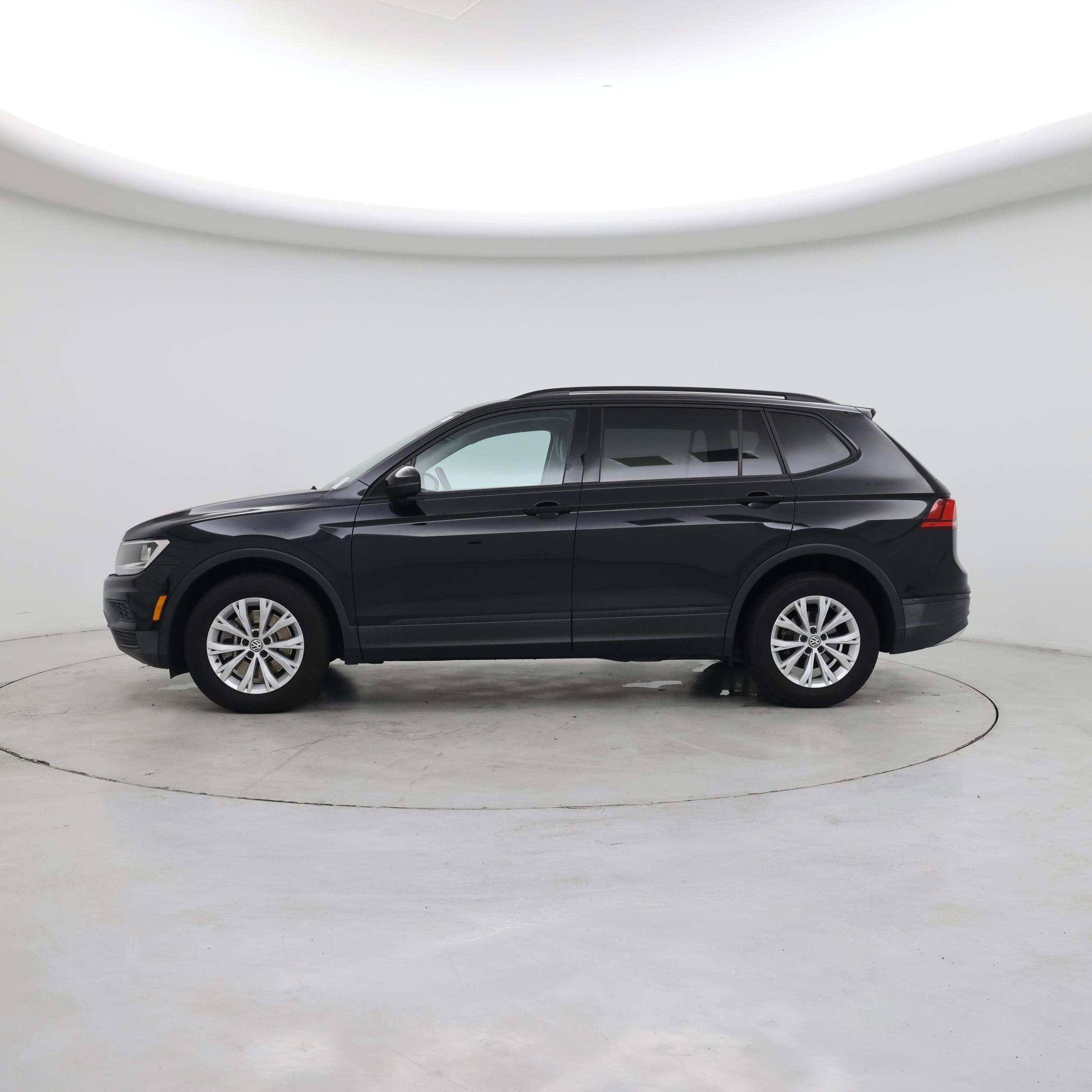 Thumbnail: 2019 Volkswagen Tiguan - 3