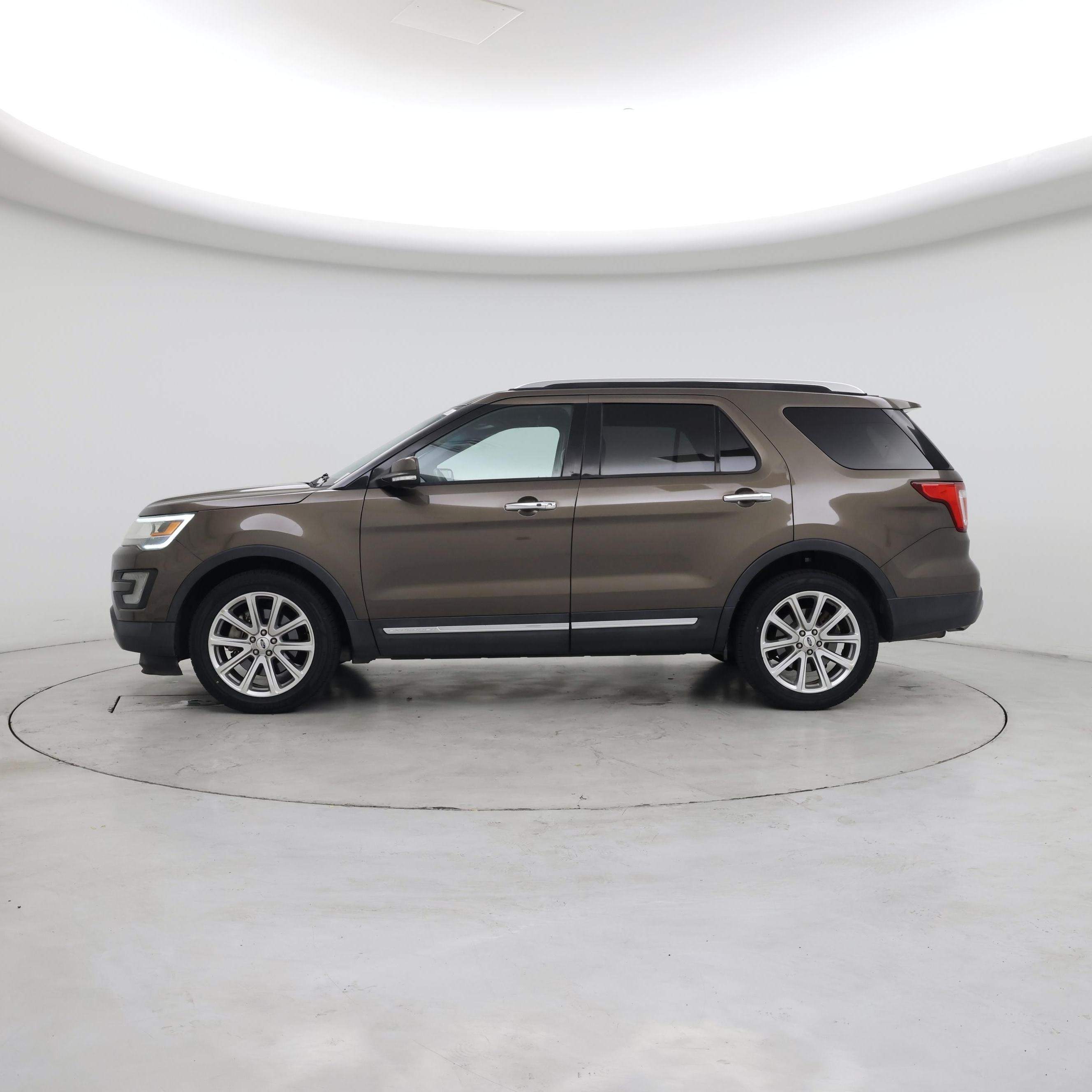 Thumbnail: 2016 Ford Explorer - 3