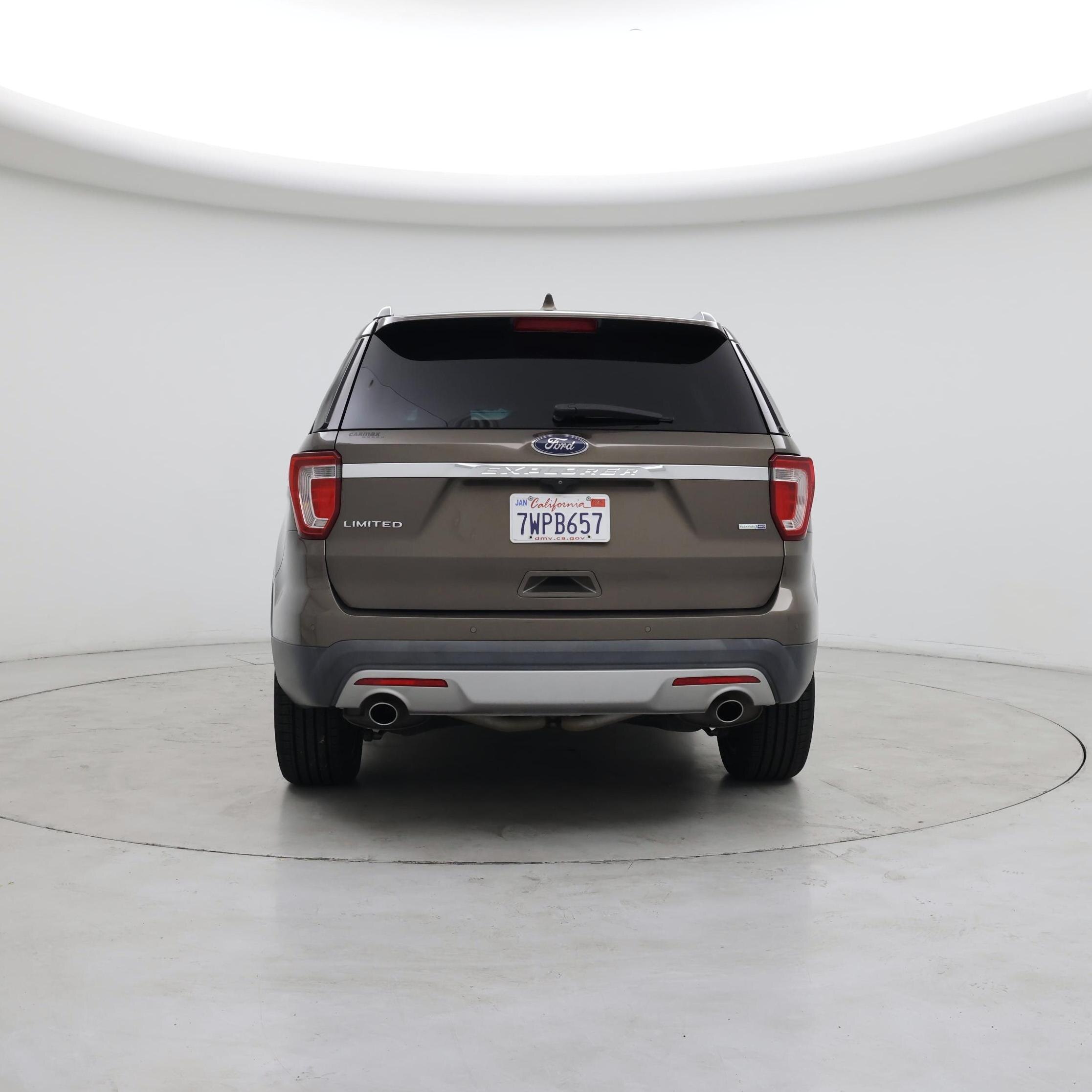 Thumbnail: 2016 Ford Explorer - 6
