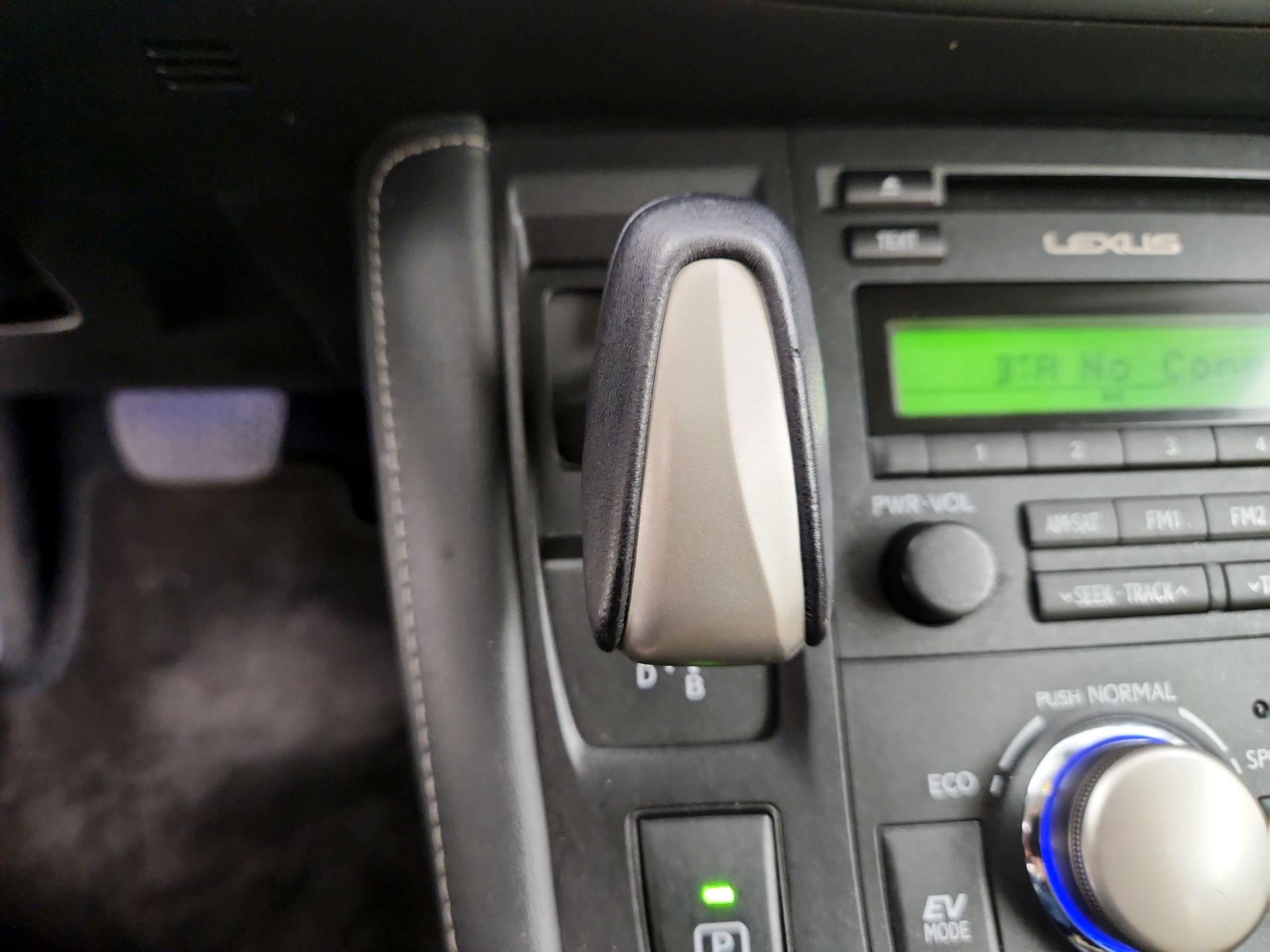 Thumbnail: 2014 Lexus CT - 16