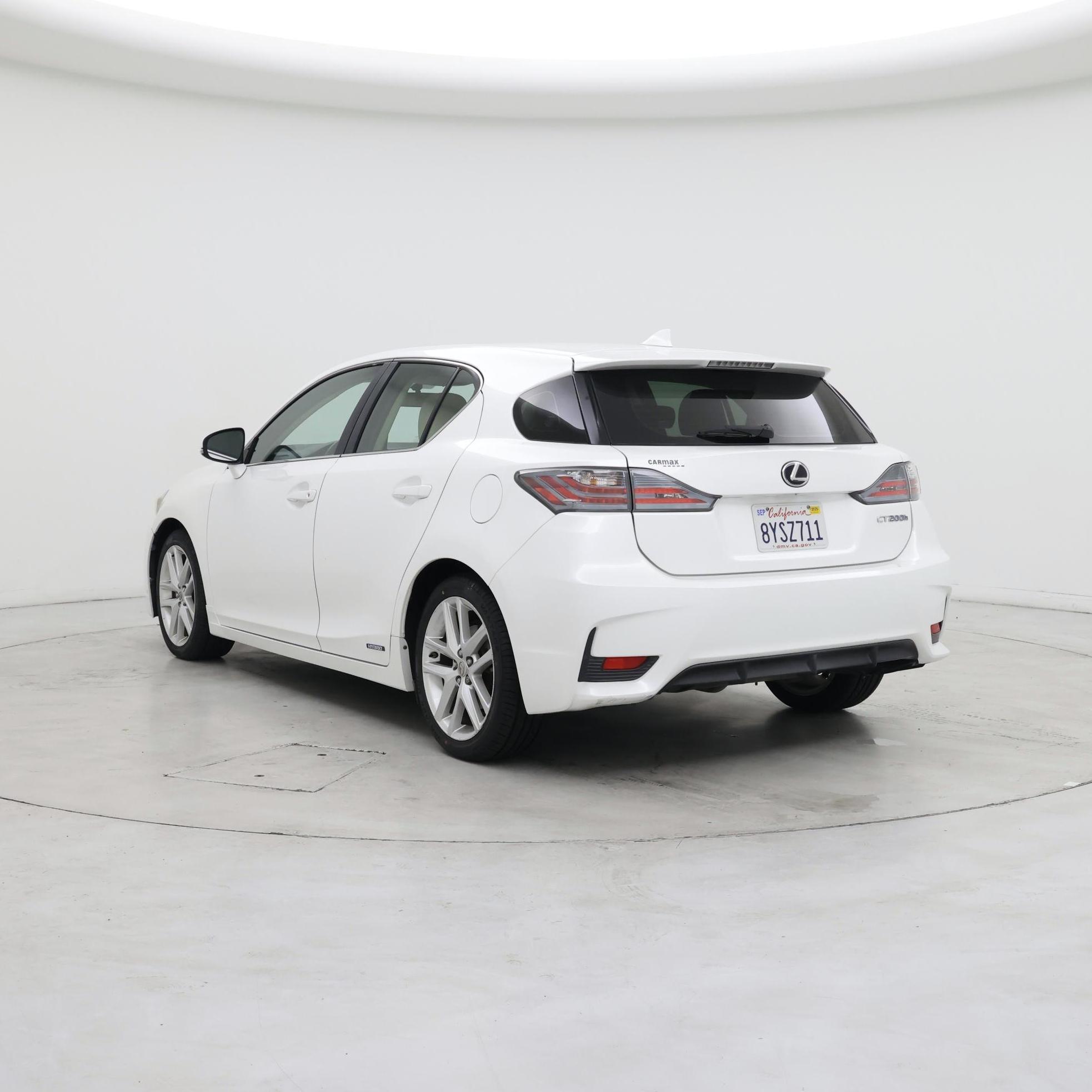 Thumbnail: 2014 Lexus CT - 2