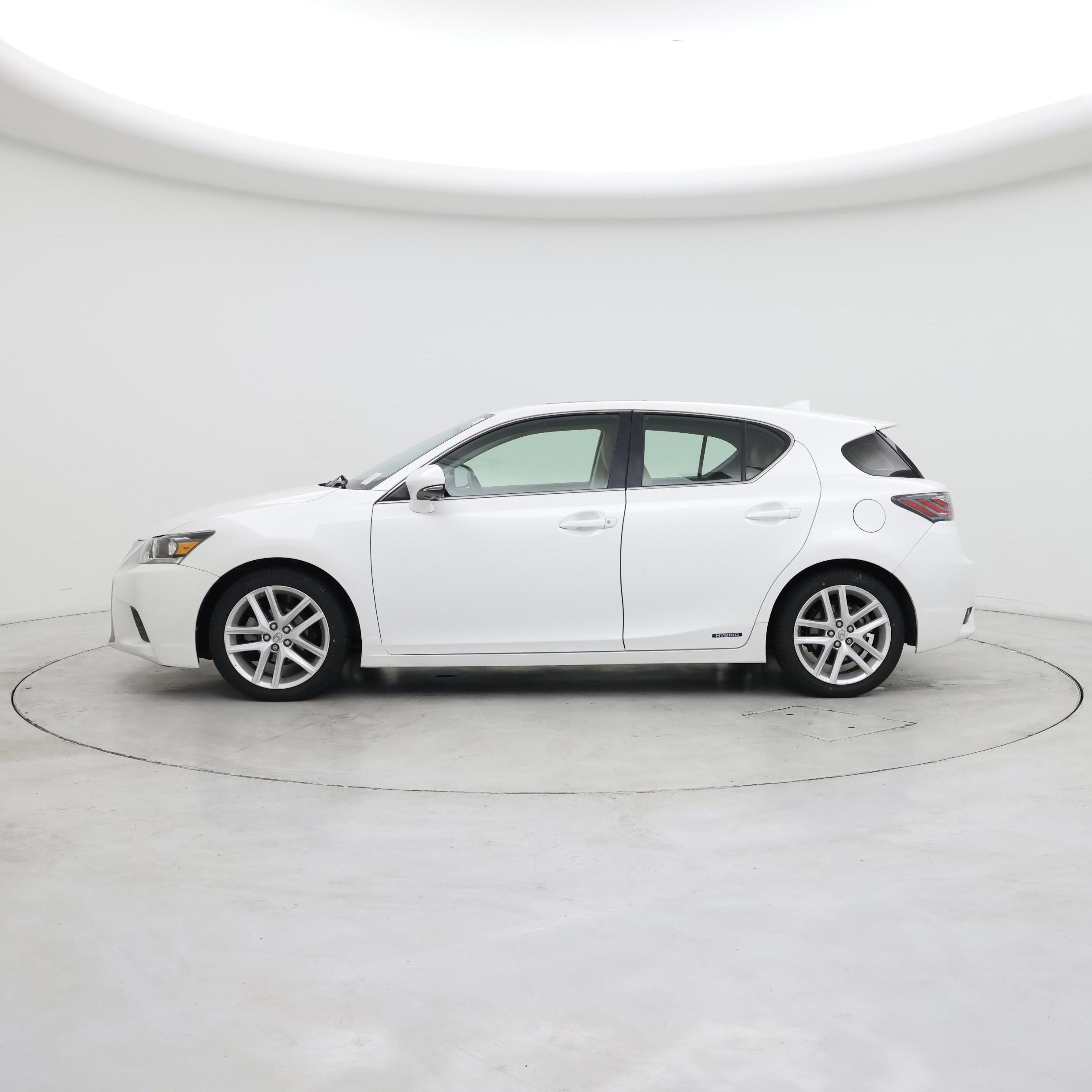 Thumbnail: 2014 Lexus CT - 3