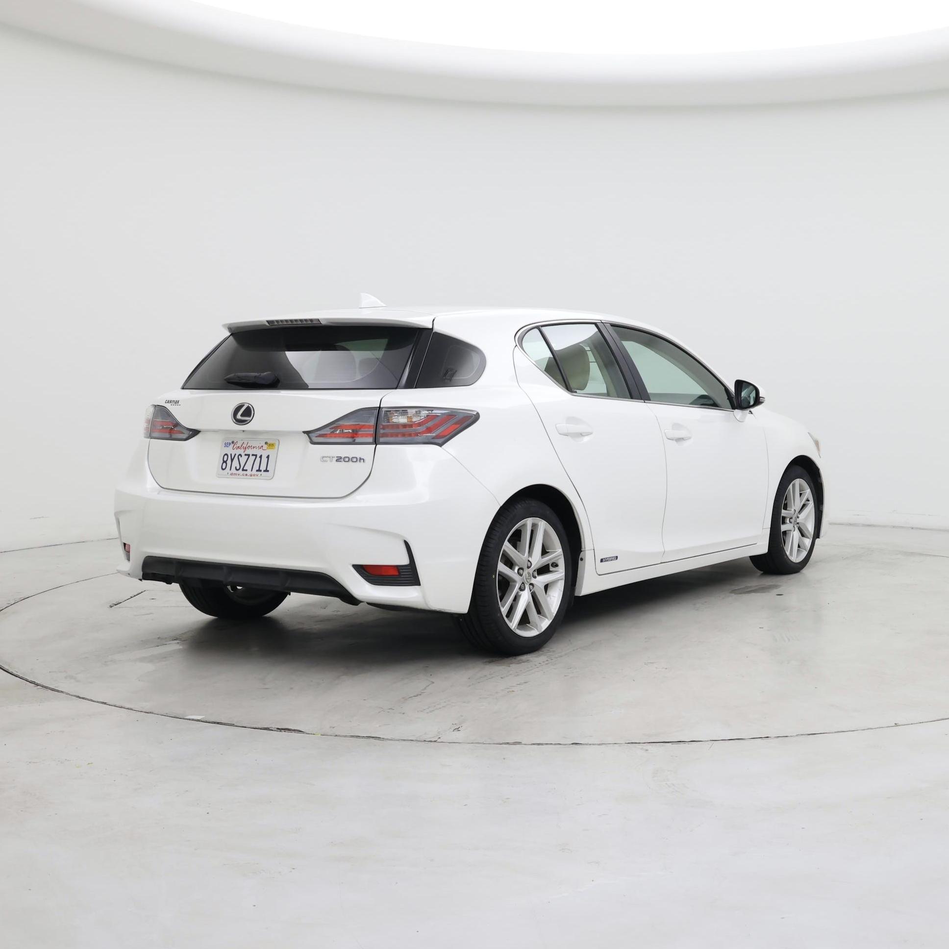 Thumbnail: 2014 Lexus CT - 8