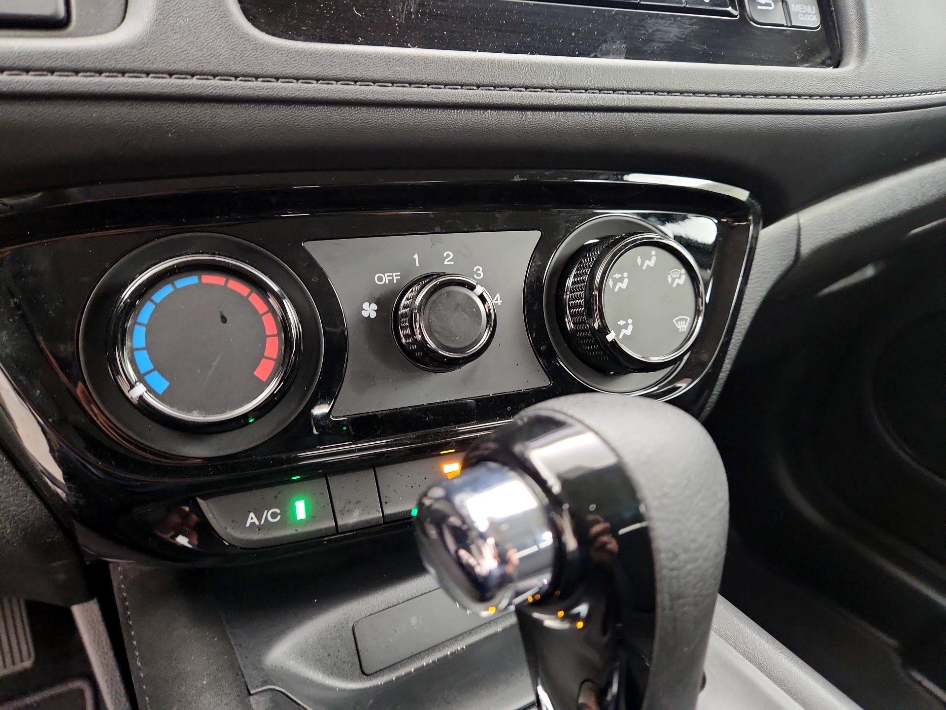 Thumbnail: 2022 Honda HR-V - 16