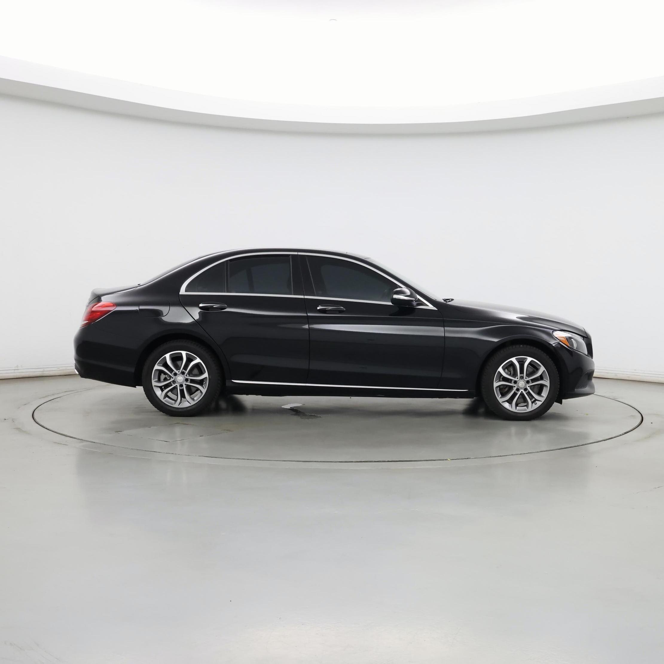 Thumbnail: 2015 Mercedes-Benz C-Class - 7