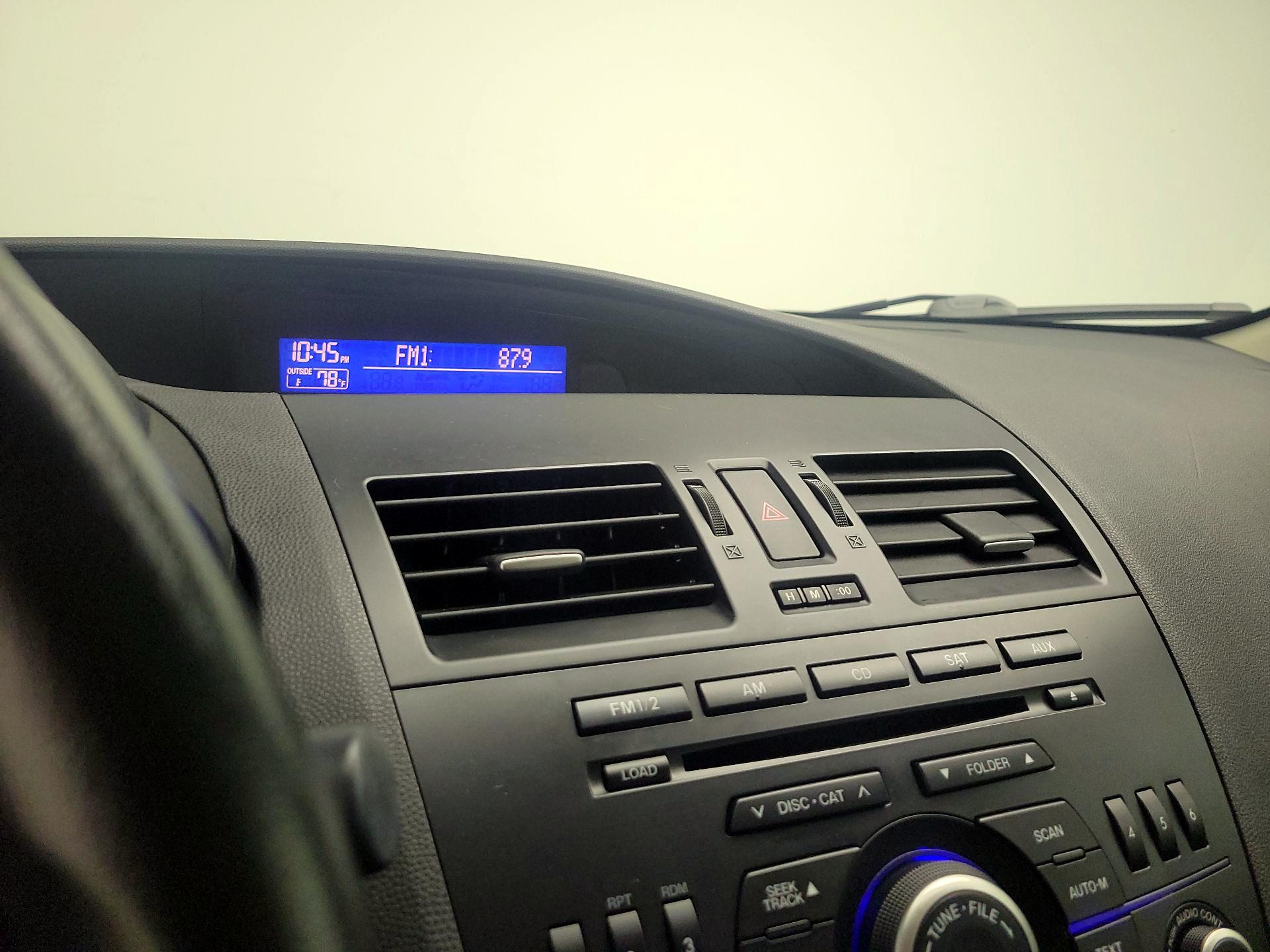 Thumbnail: 2013 Mazda Mazda3 - 13