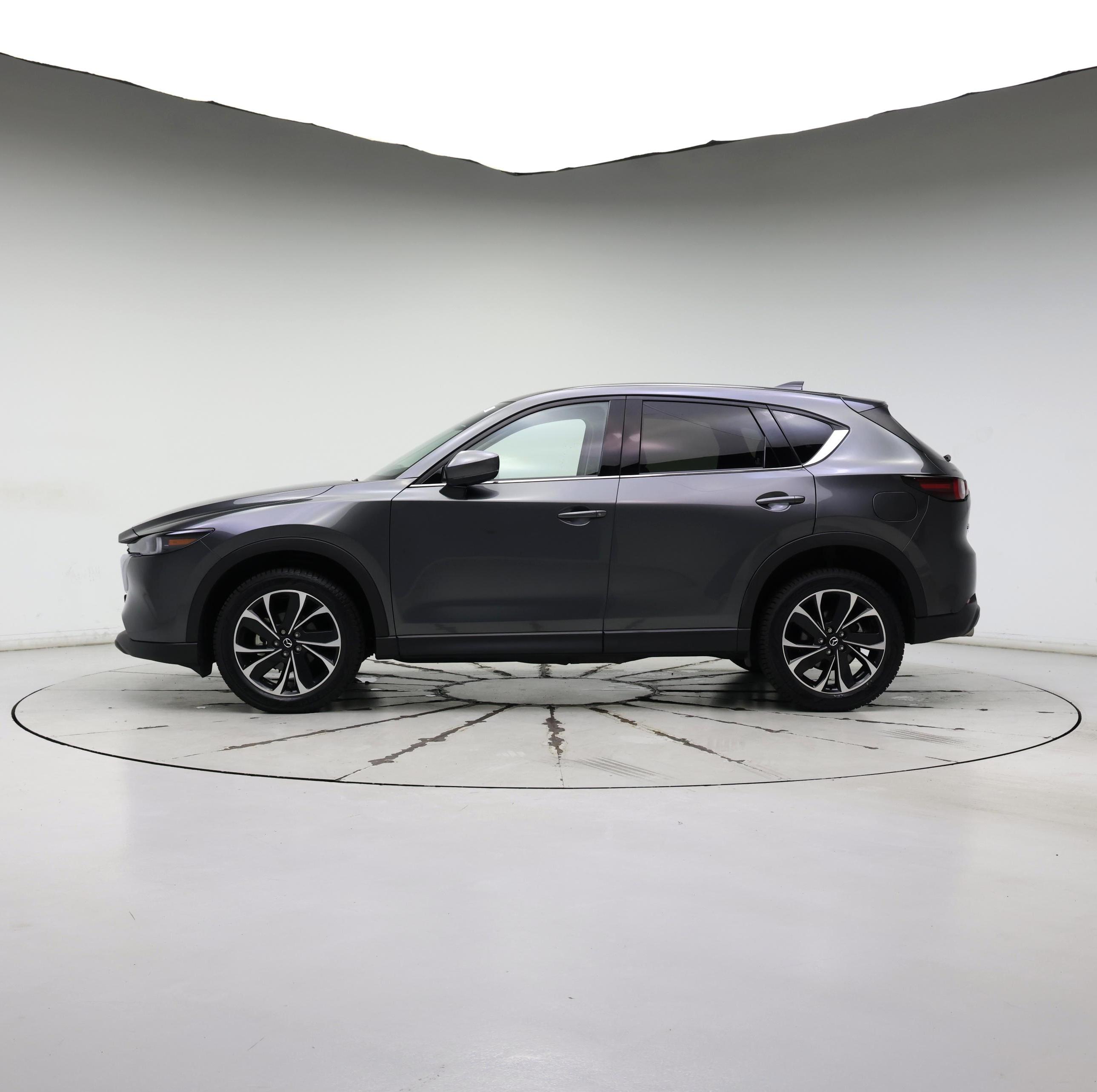 Thumbnail: 2022 Mazda CX-5 - 3