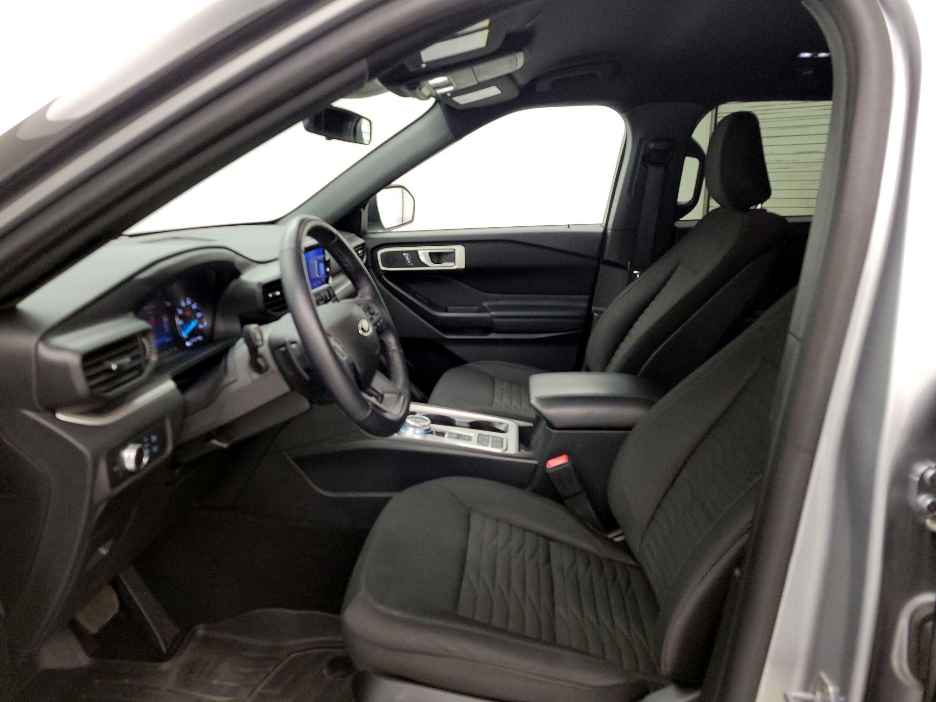Thumbnail: 2020 Ford Explorer - 11