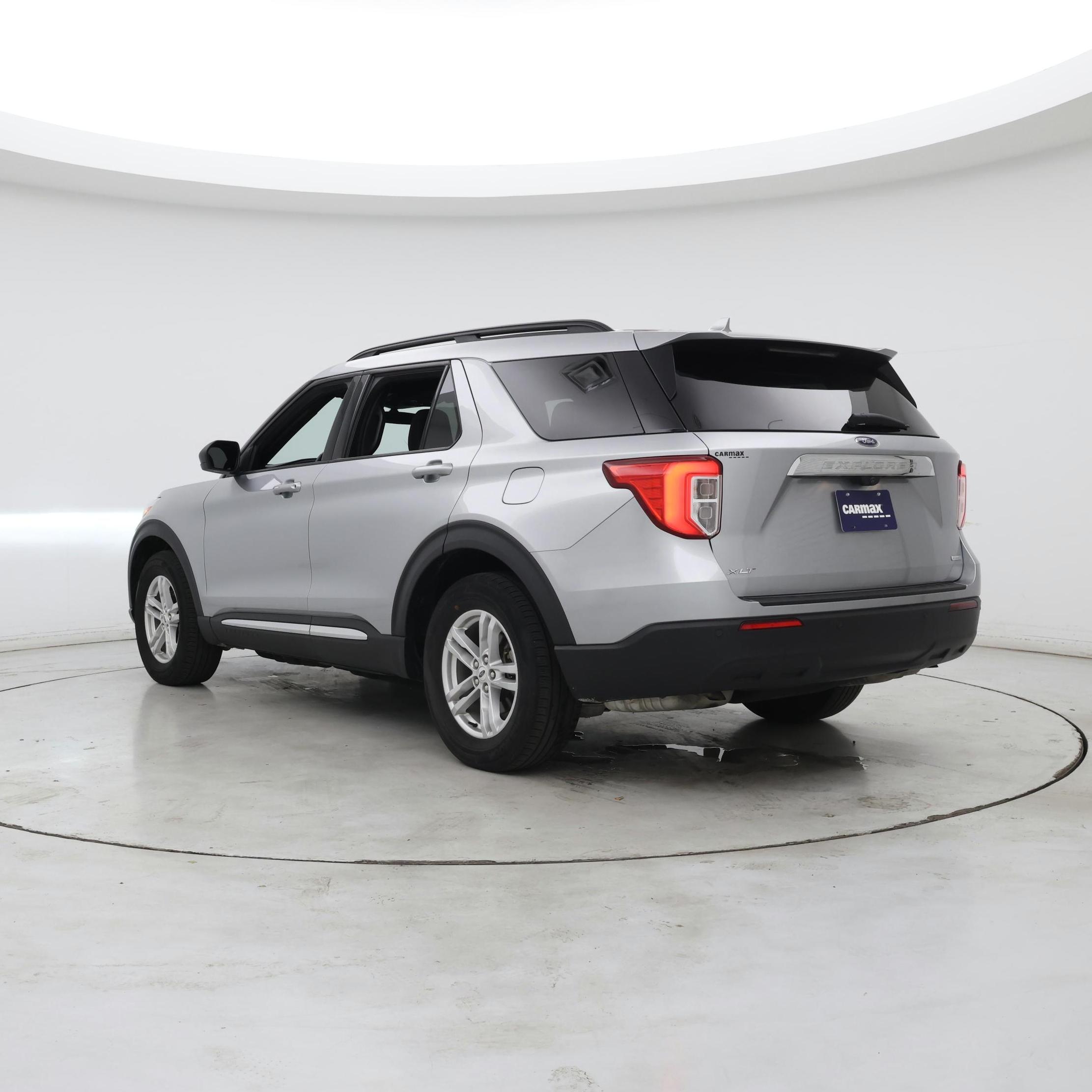 Thumbnail: 2020 Ford Explorer - 2