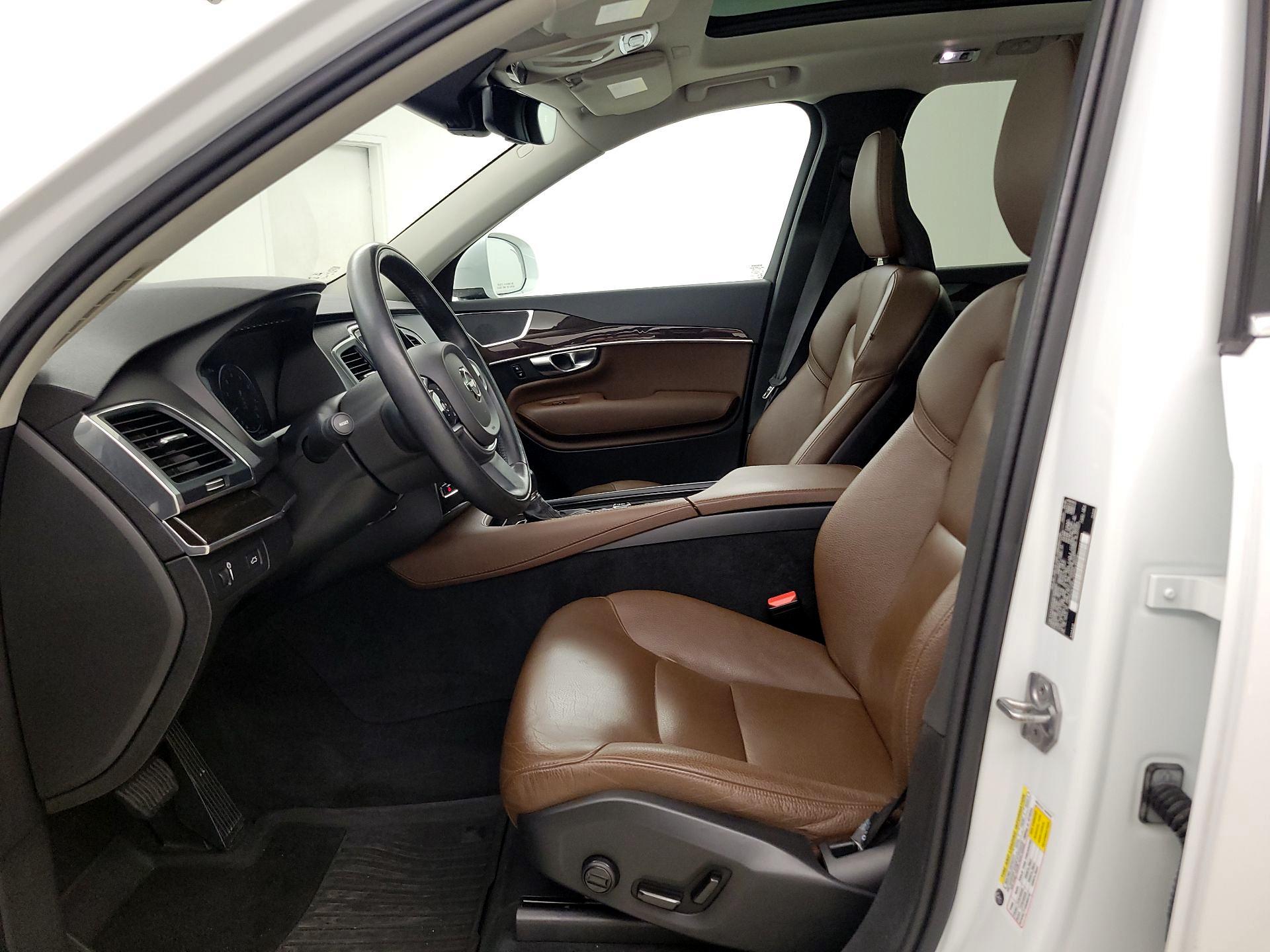 Thumbnail: 2019 Volvo XC90 - 11
