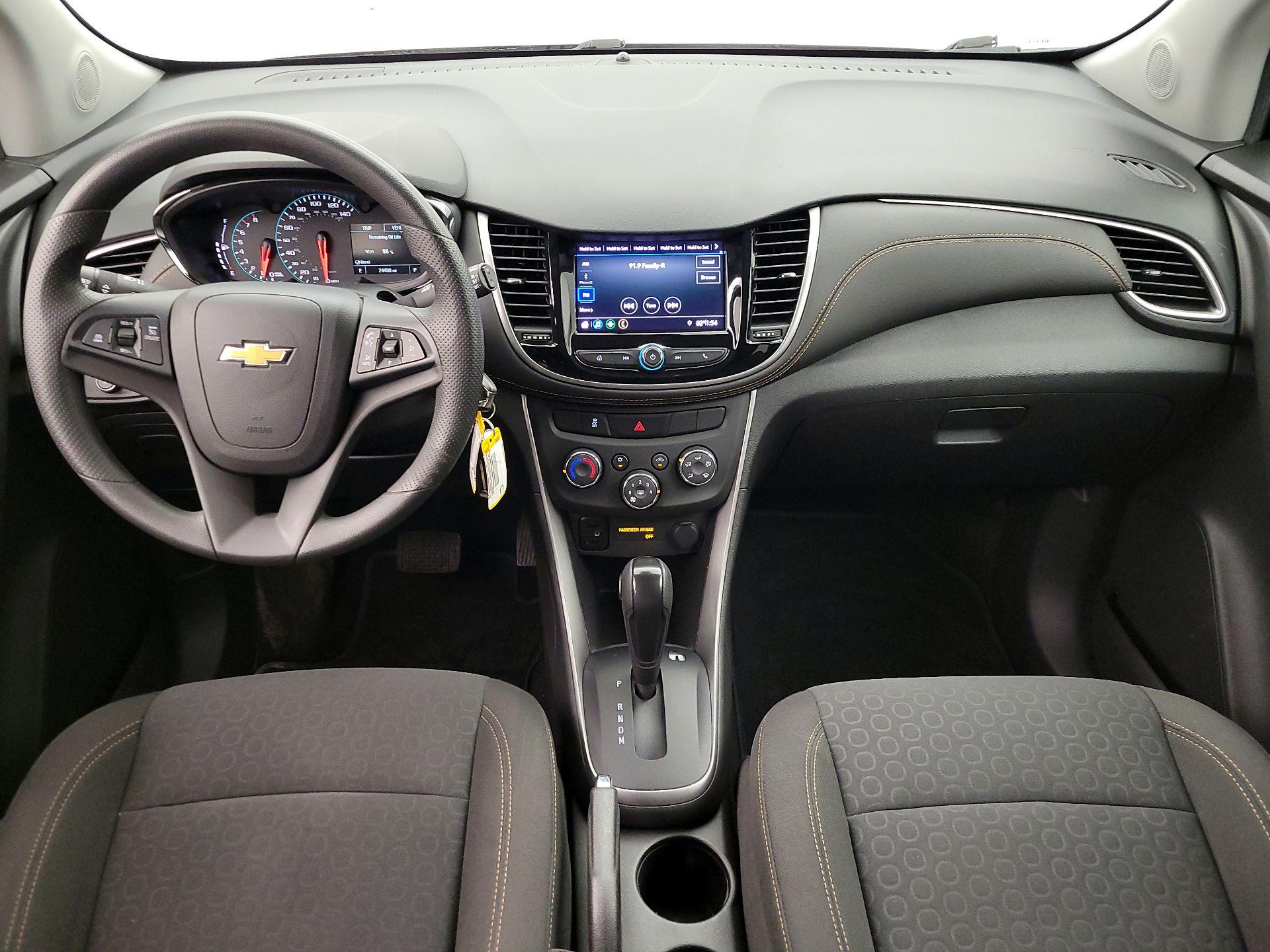 Thumbnail: 2022 Chevrolet Trax - 9