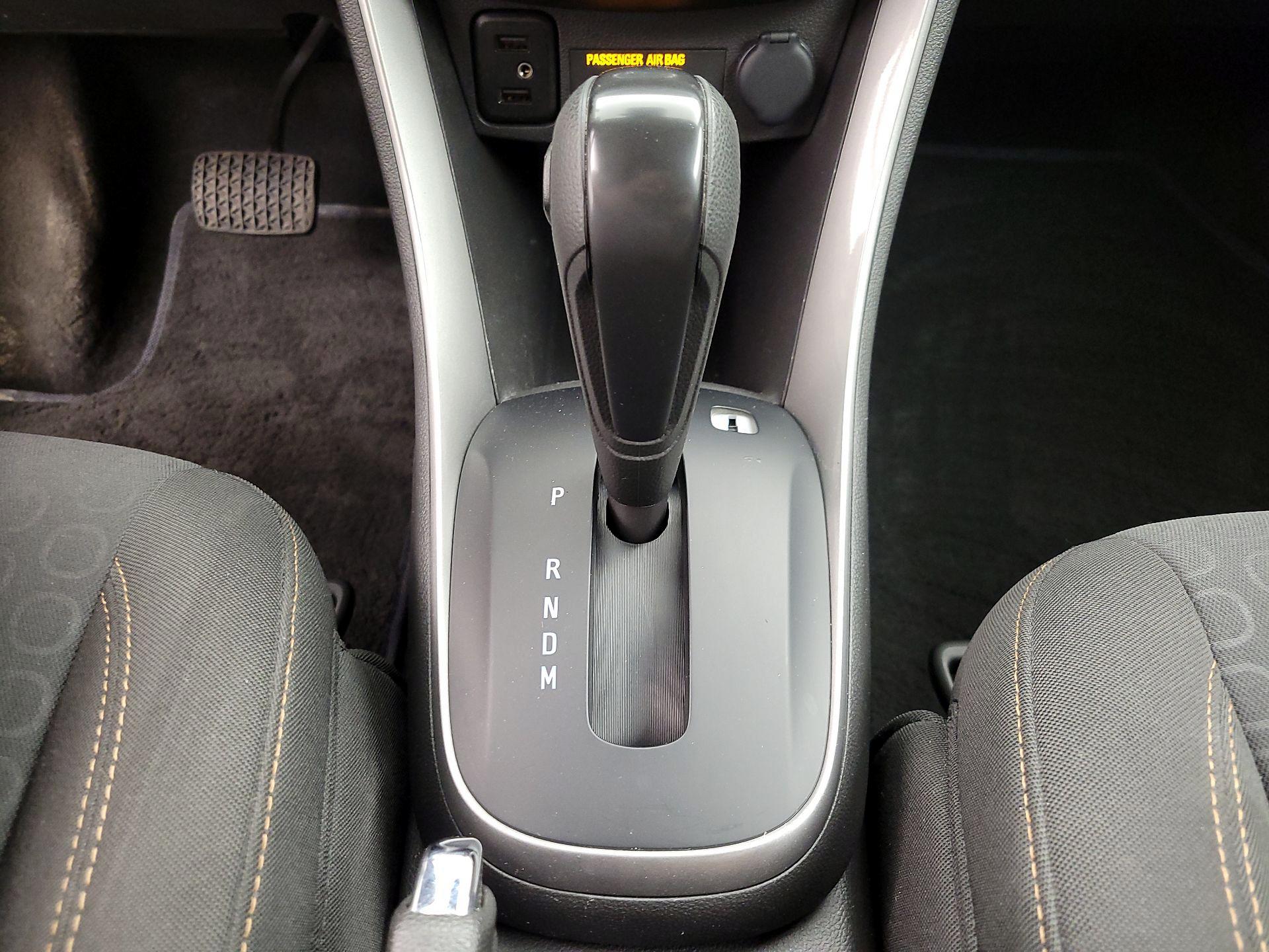 Thumbnail: 2022 Chevrolet Trax - 17