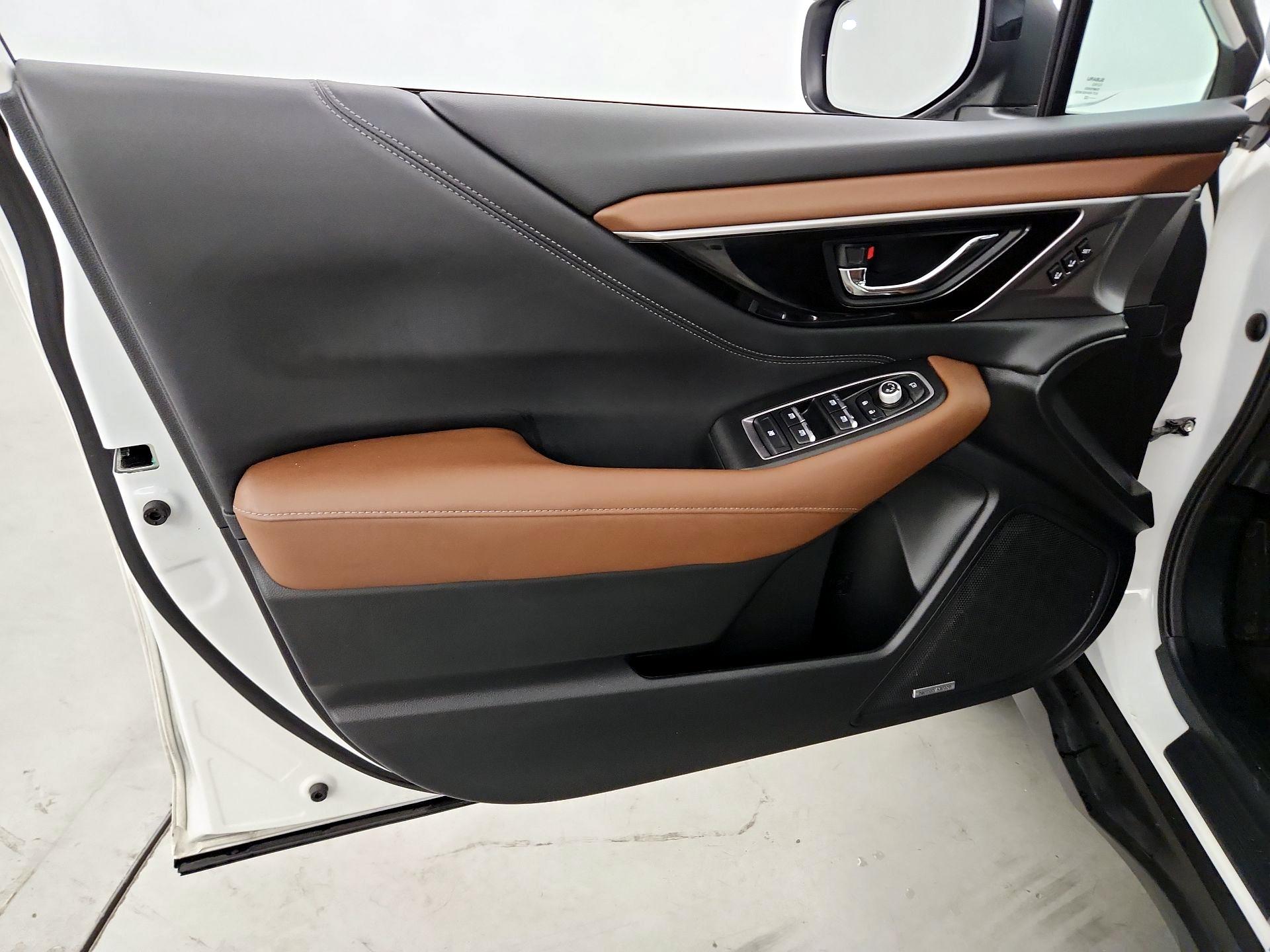 Thumbnail: 2022 Subaru Outback - 12