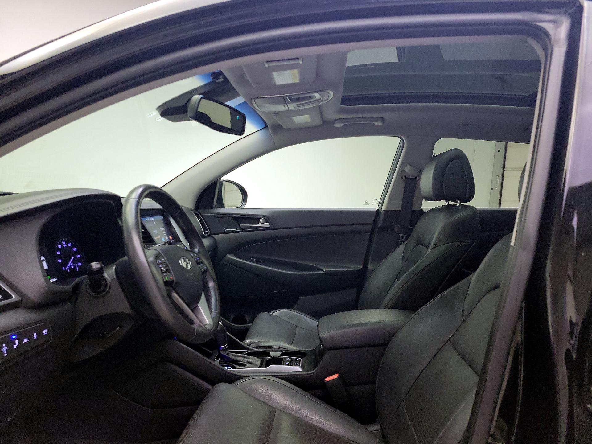 Thumbnail: 2016 Hyundai Tucson - 20
