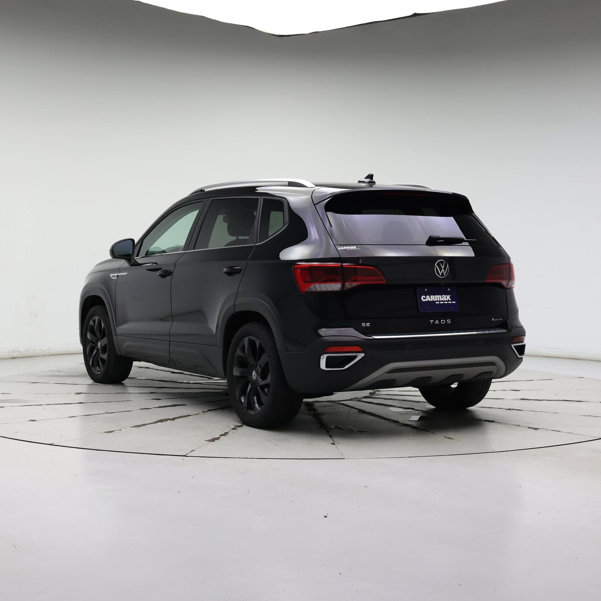 Thumbnail: 2023 Volkswagen Taos - 2