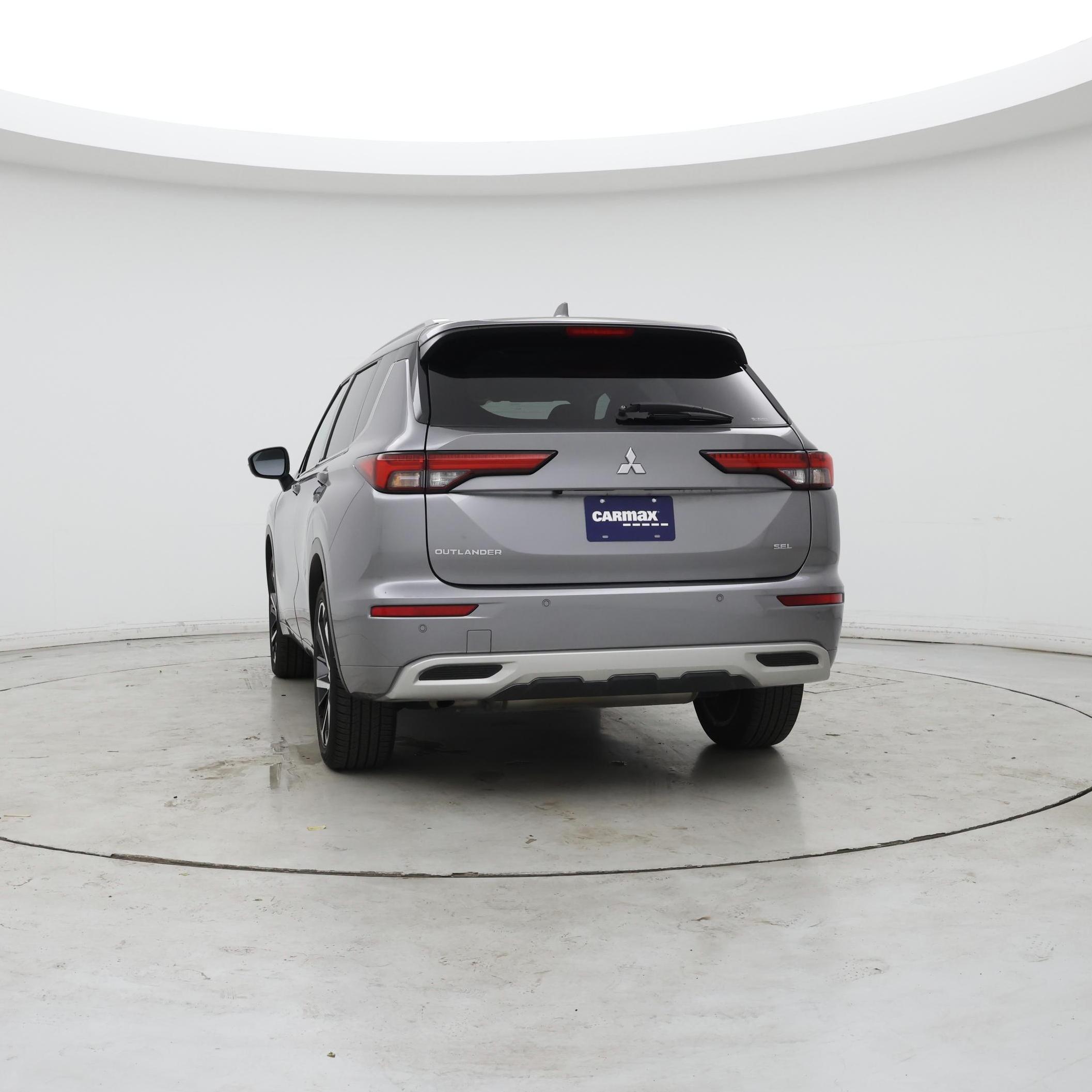 Thumbnail: 2022 Mitsubishi Outlander - 6