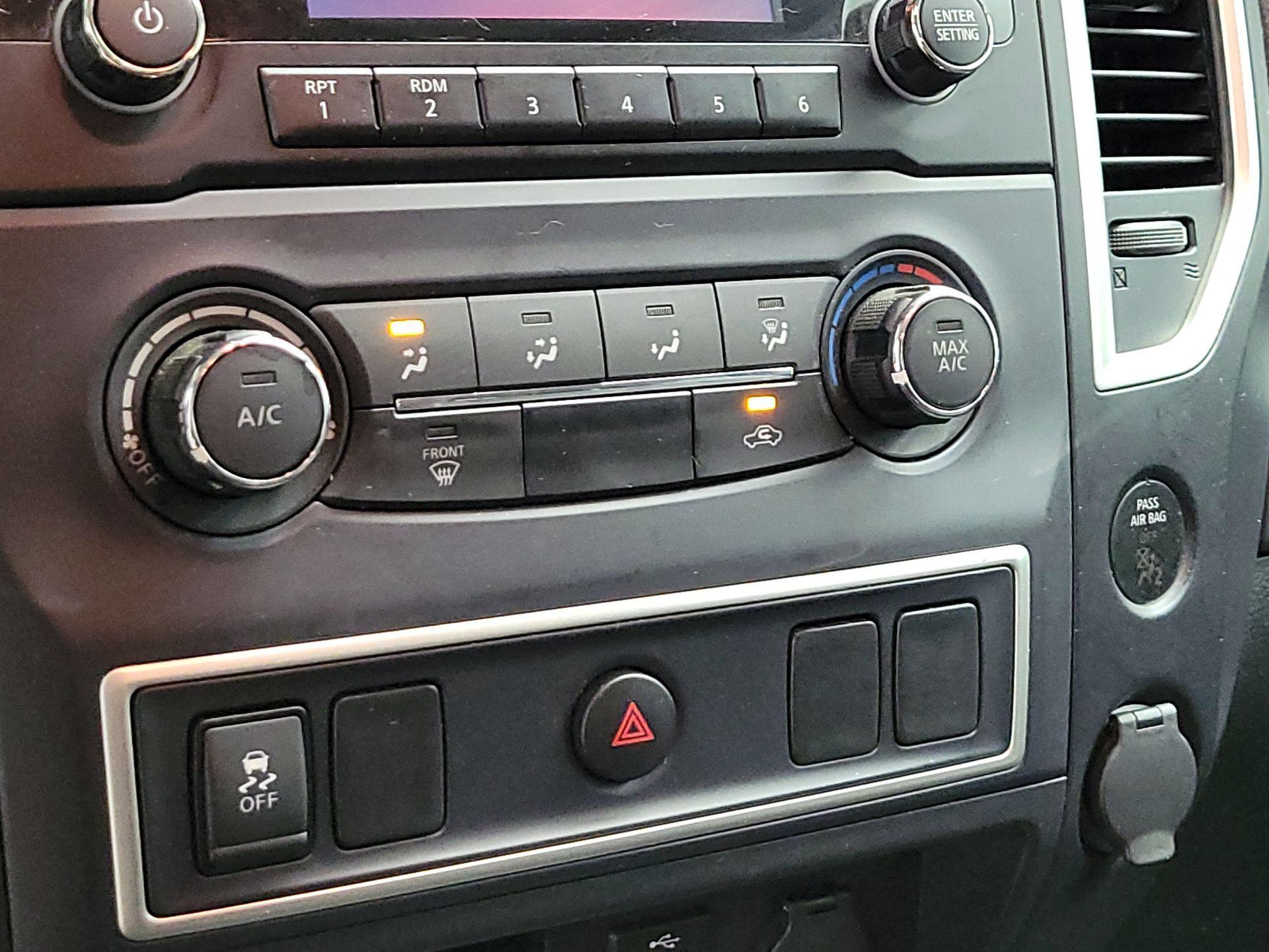 Thumbnail: 2018 Nissan Titan - 16