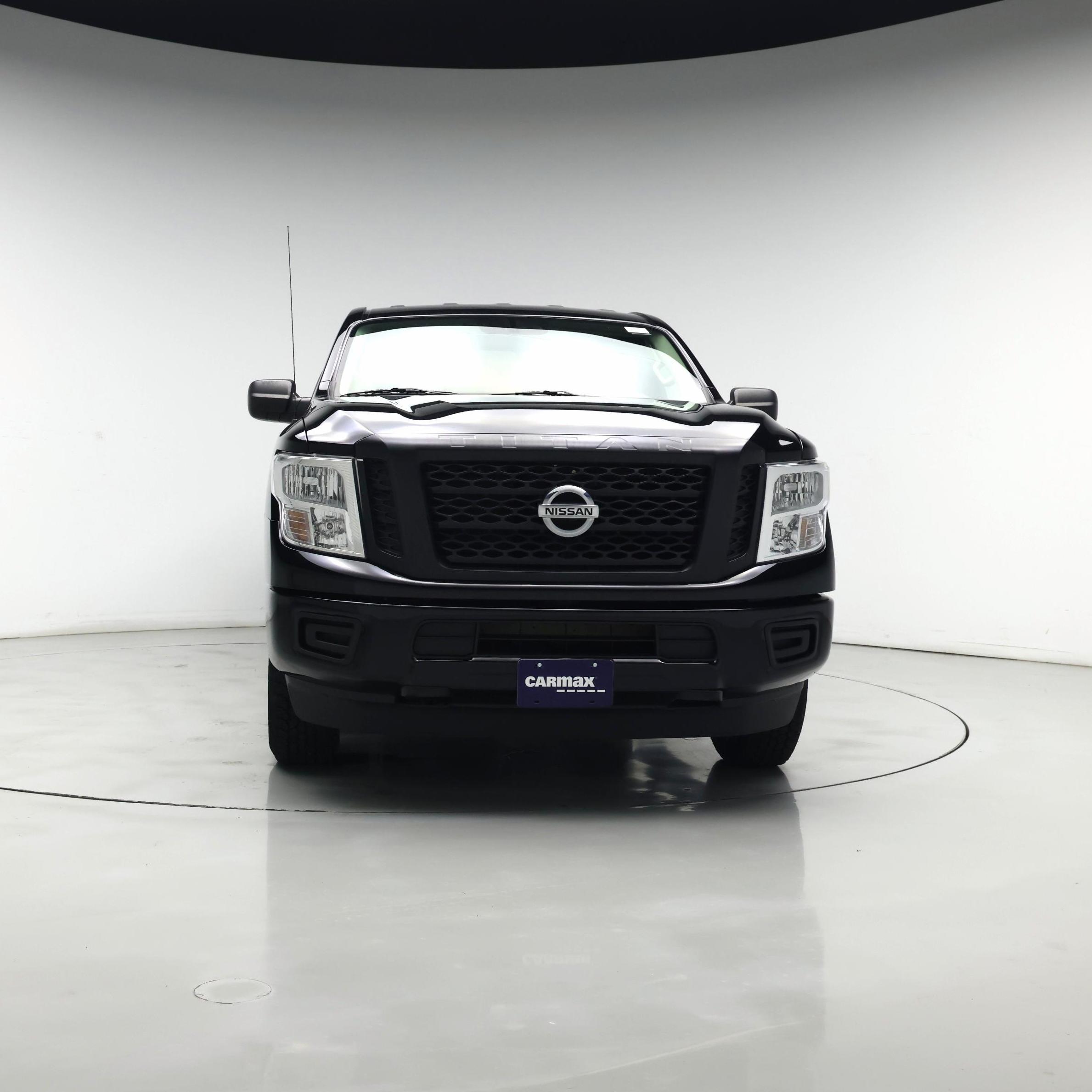 Thumbnail: 2018 Nissan Titan - 5