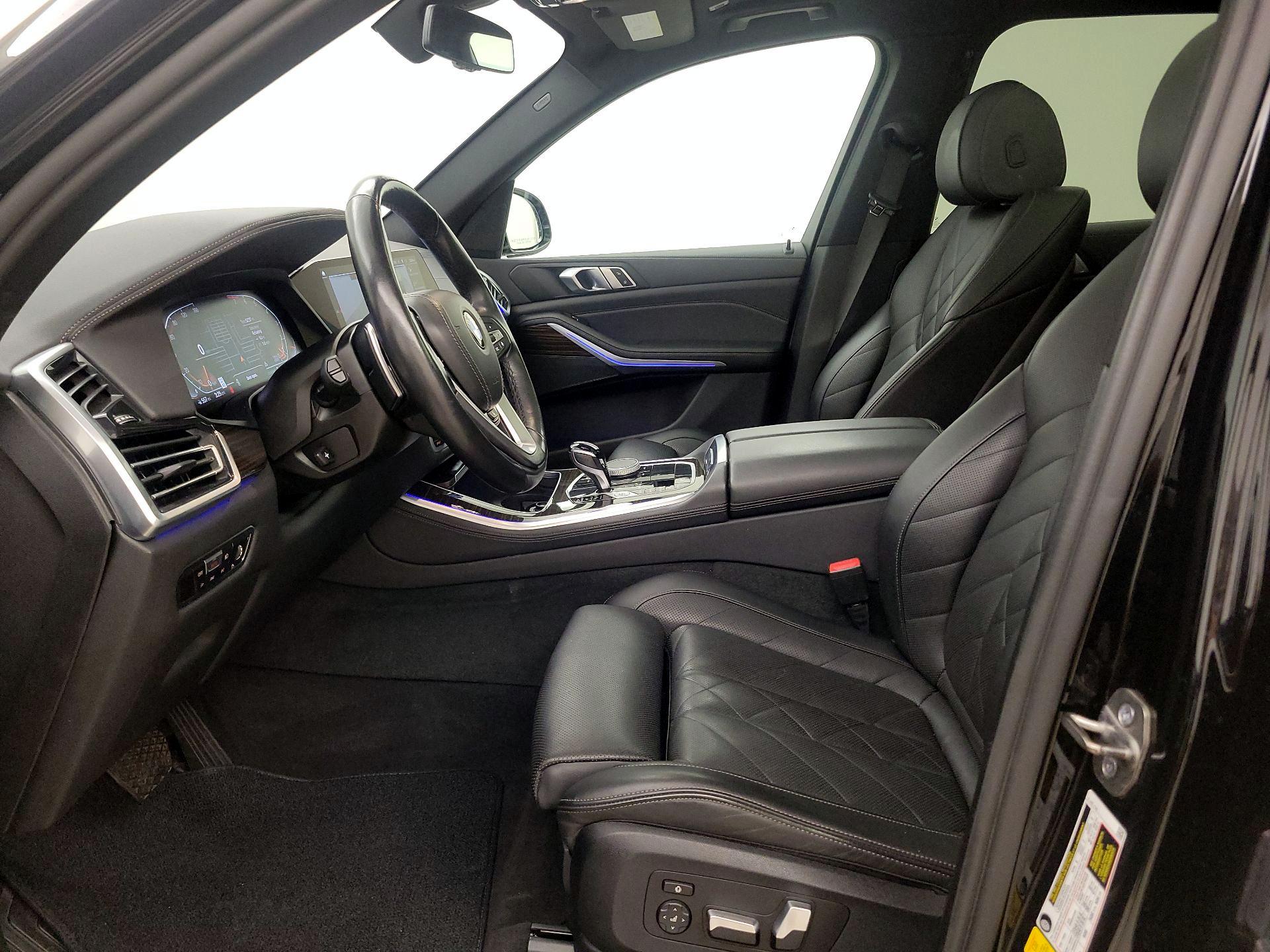 Thumbnail: 2023 BMW X5 - 11