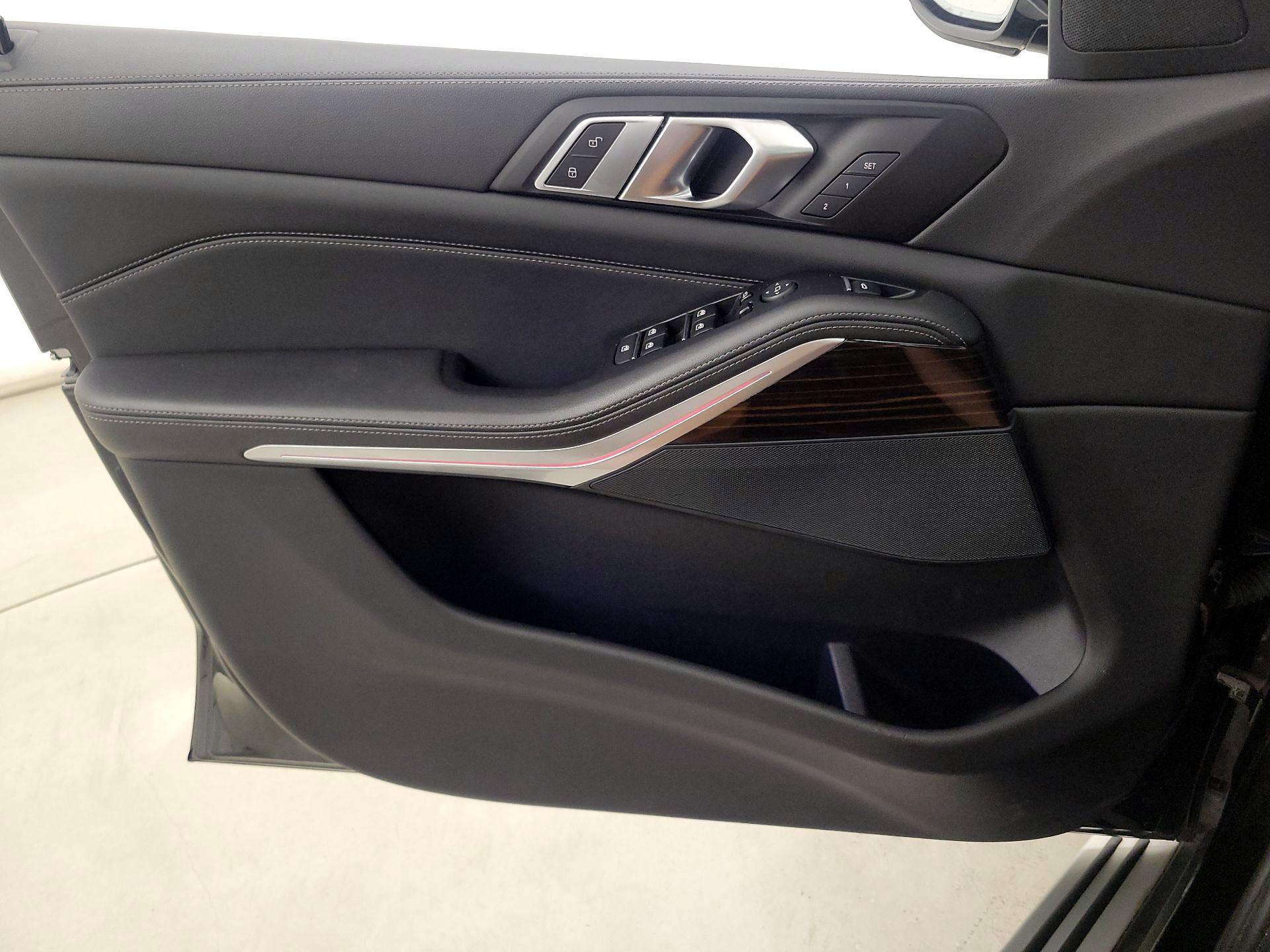 Thumbnail: 2023 BMW X5 - 12