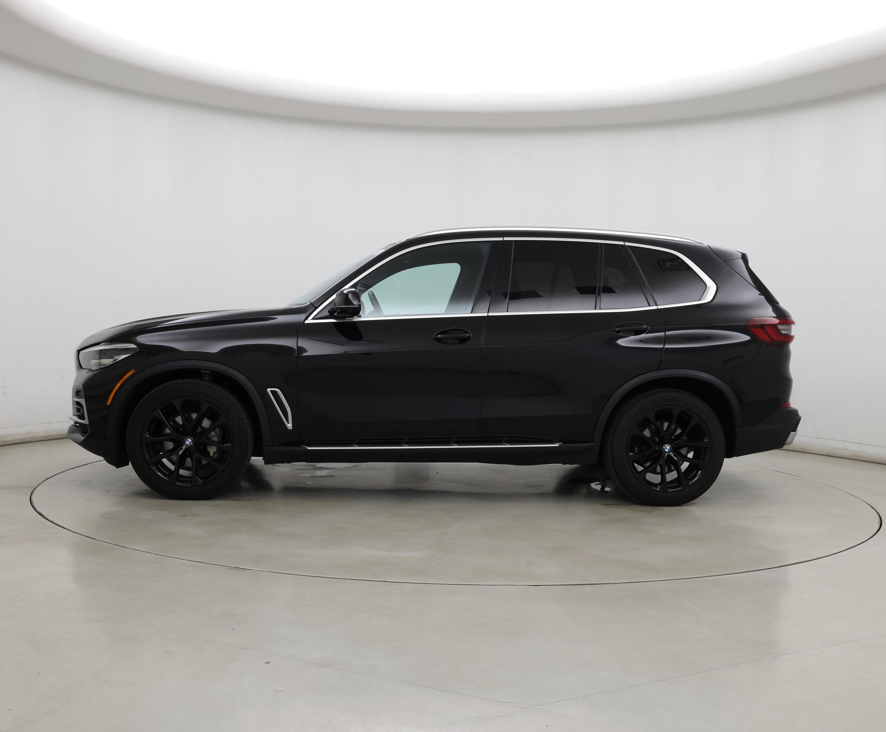 Thumbnail: 2023 BMW X5 - 3