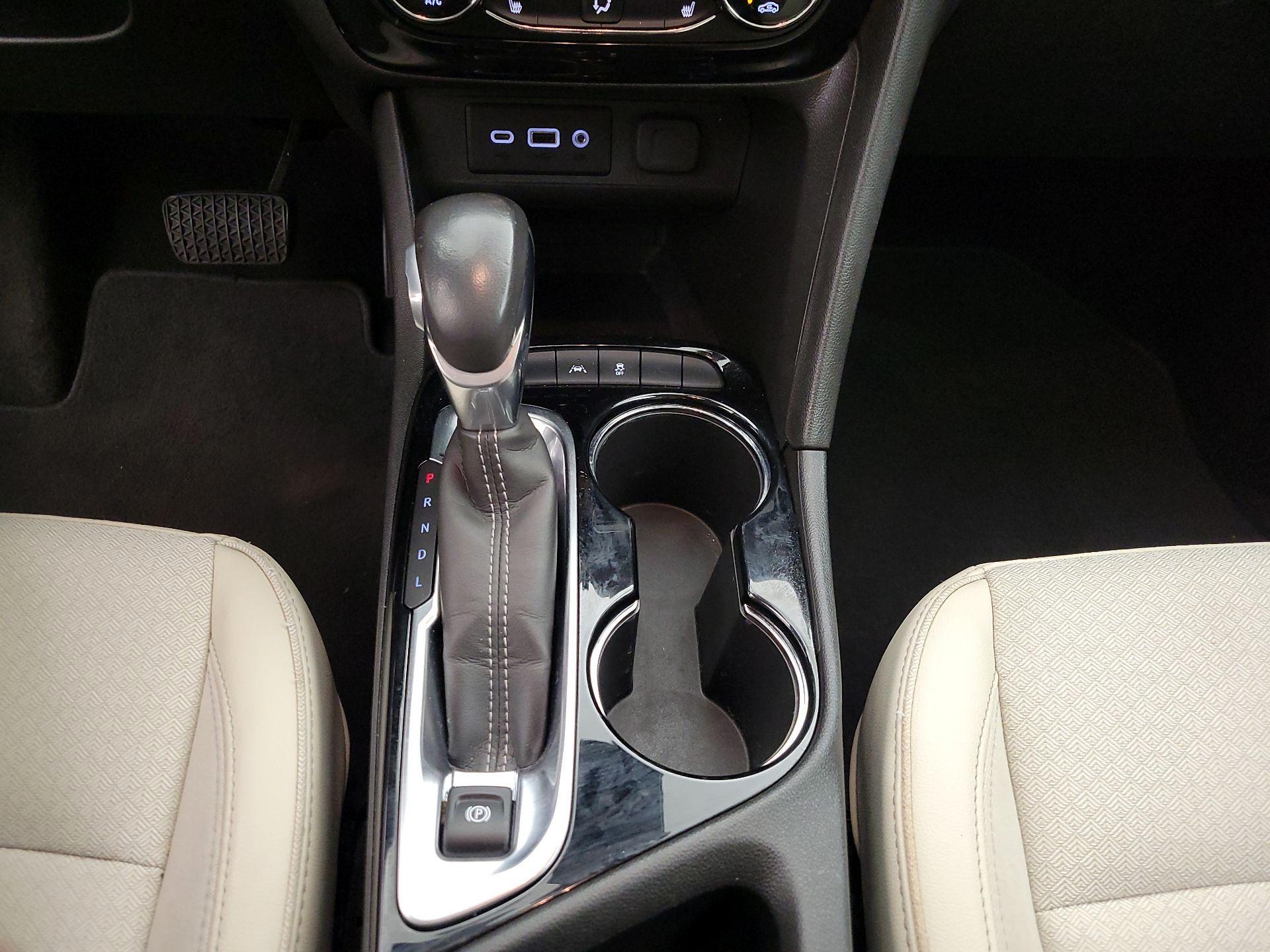 Thumbnail: 2021 Buick Encore GX - 17