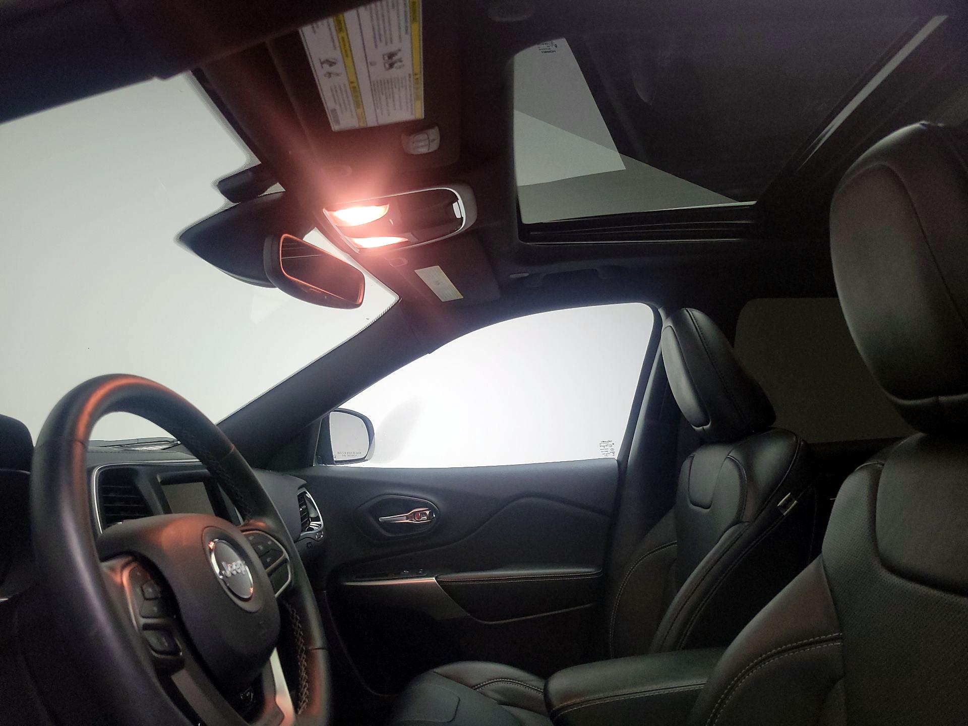 Thumbnail: 2021 Jeep Cherokee - 19